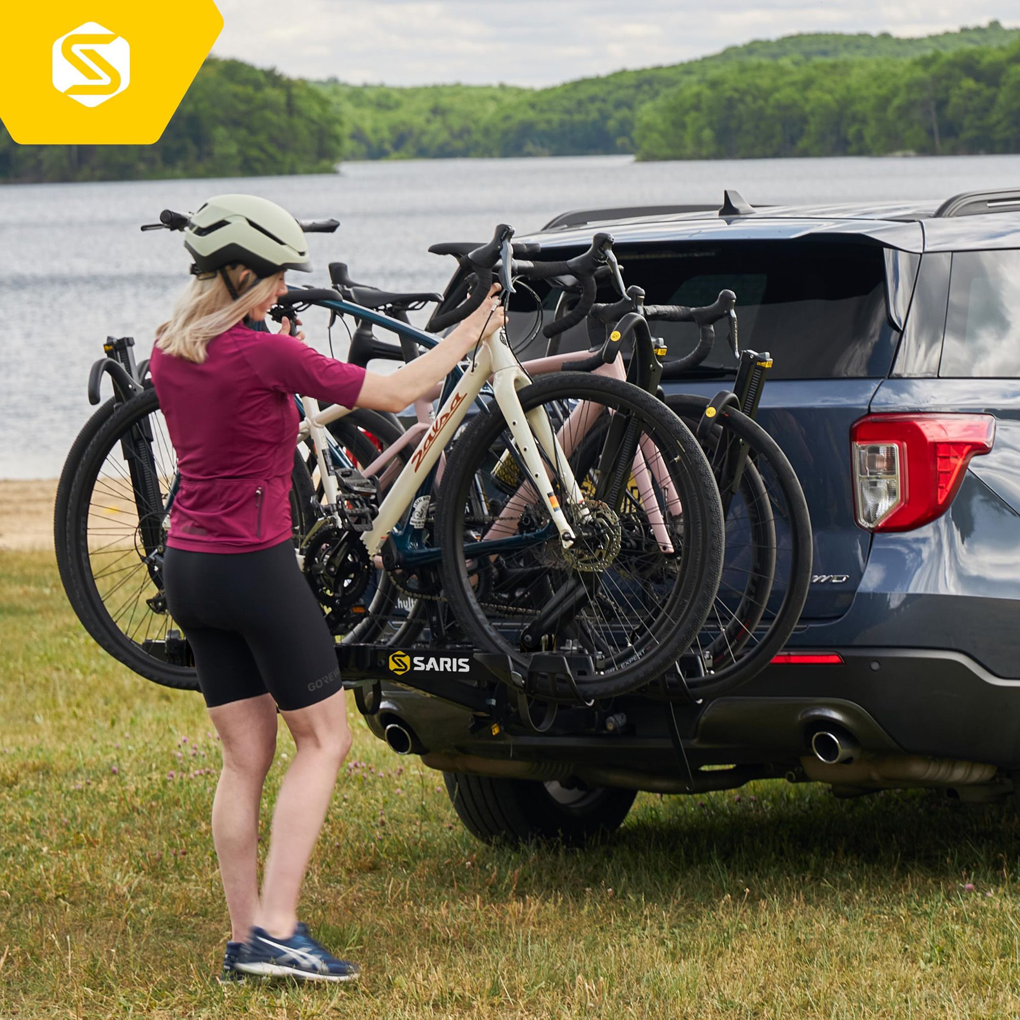 Saris SuperClamp G3 Platform Hitch 4-Bike Rack product image