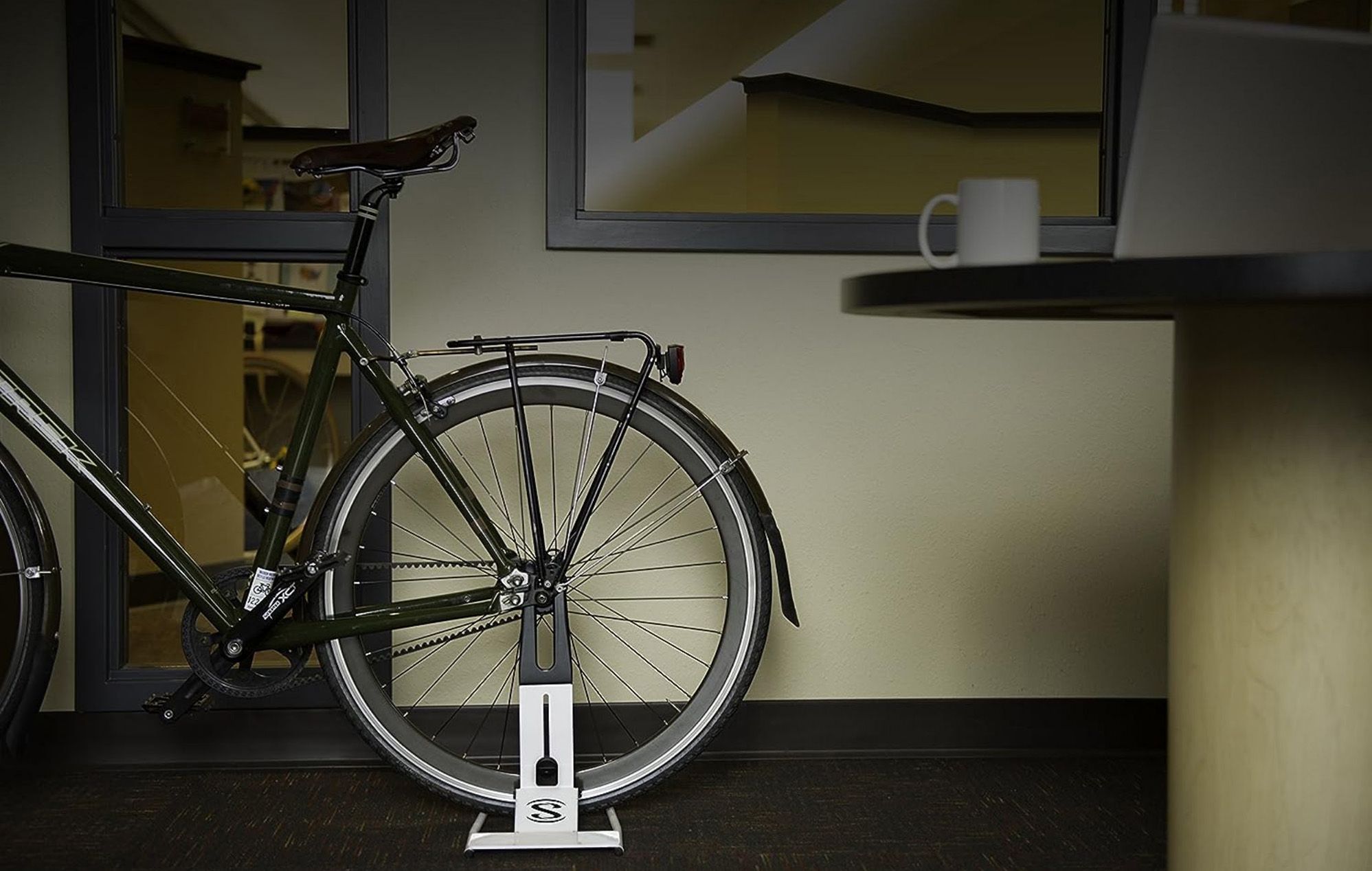 Saris The Boss Rear Wheel Bike Stand product image