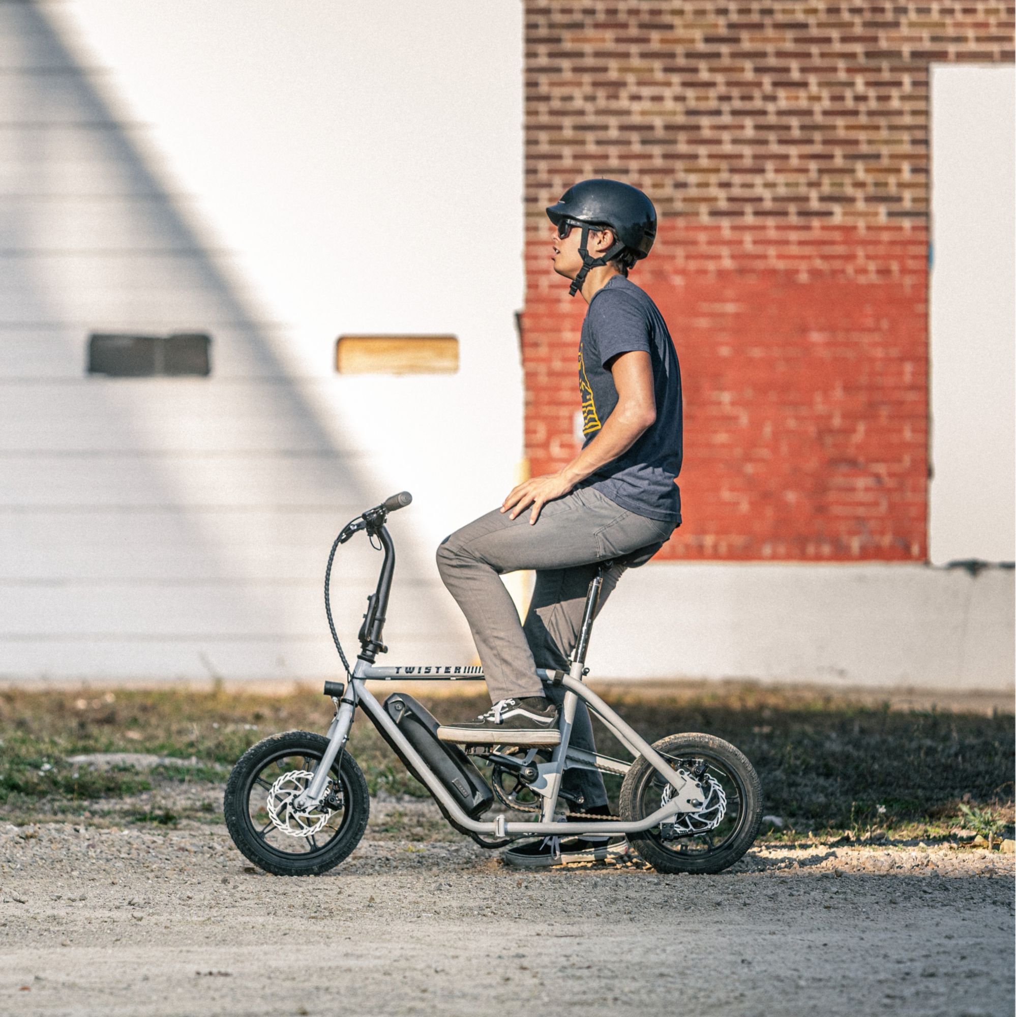Schwinn Twister Folding Electric Bike product image