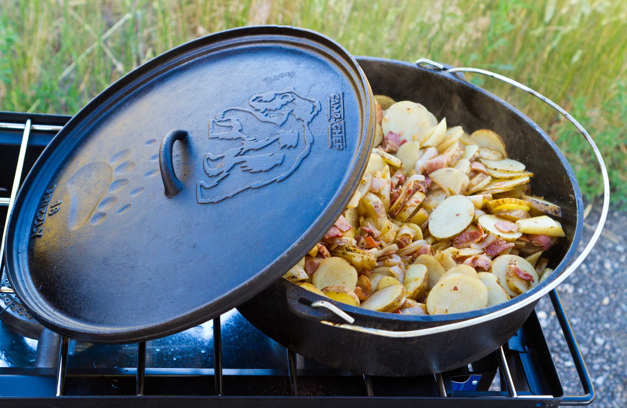 Camp Chef Classic 16” Dutch Oven product image