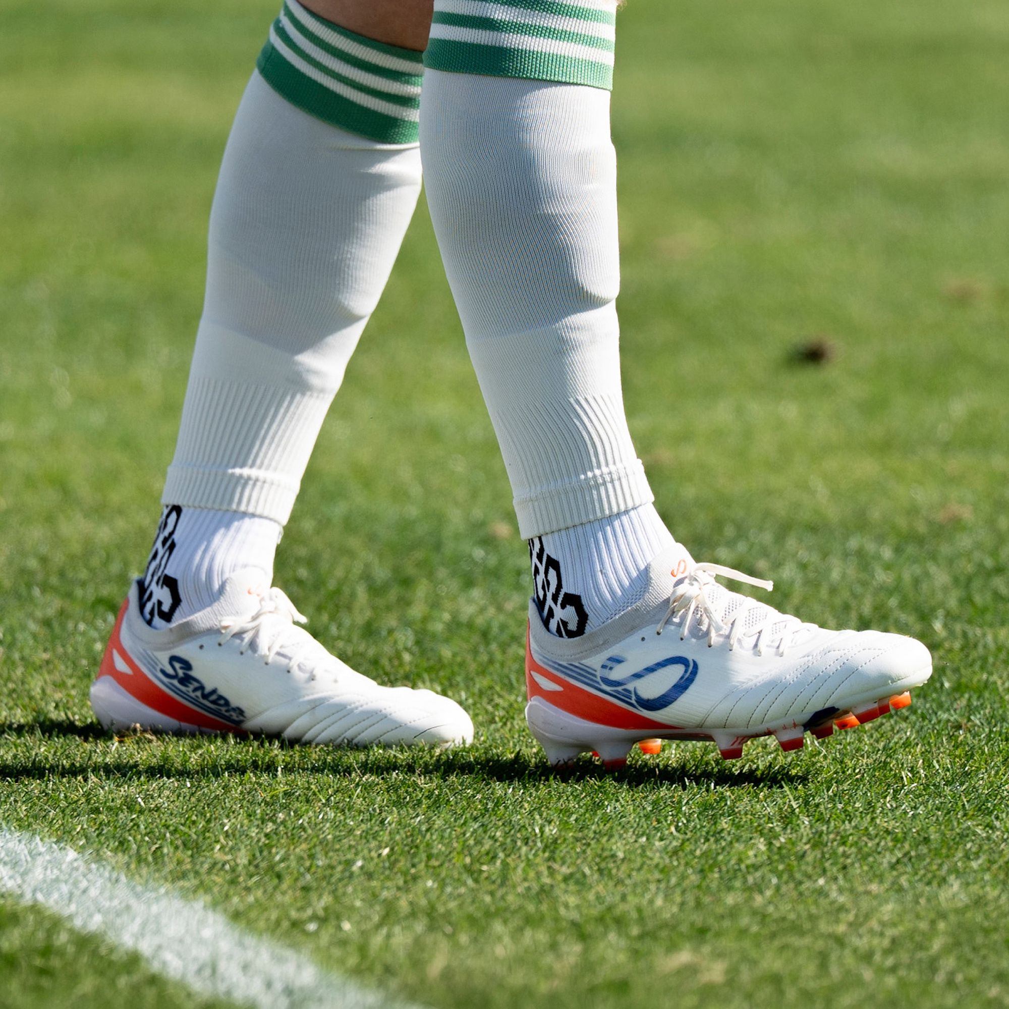 Senda Mendoza Elite FG Soccer Cleats product image