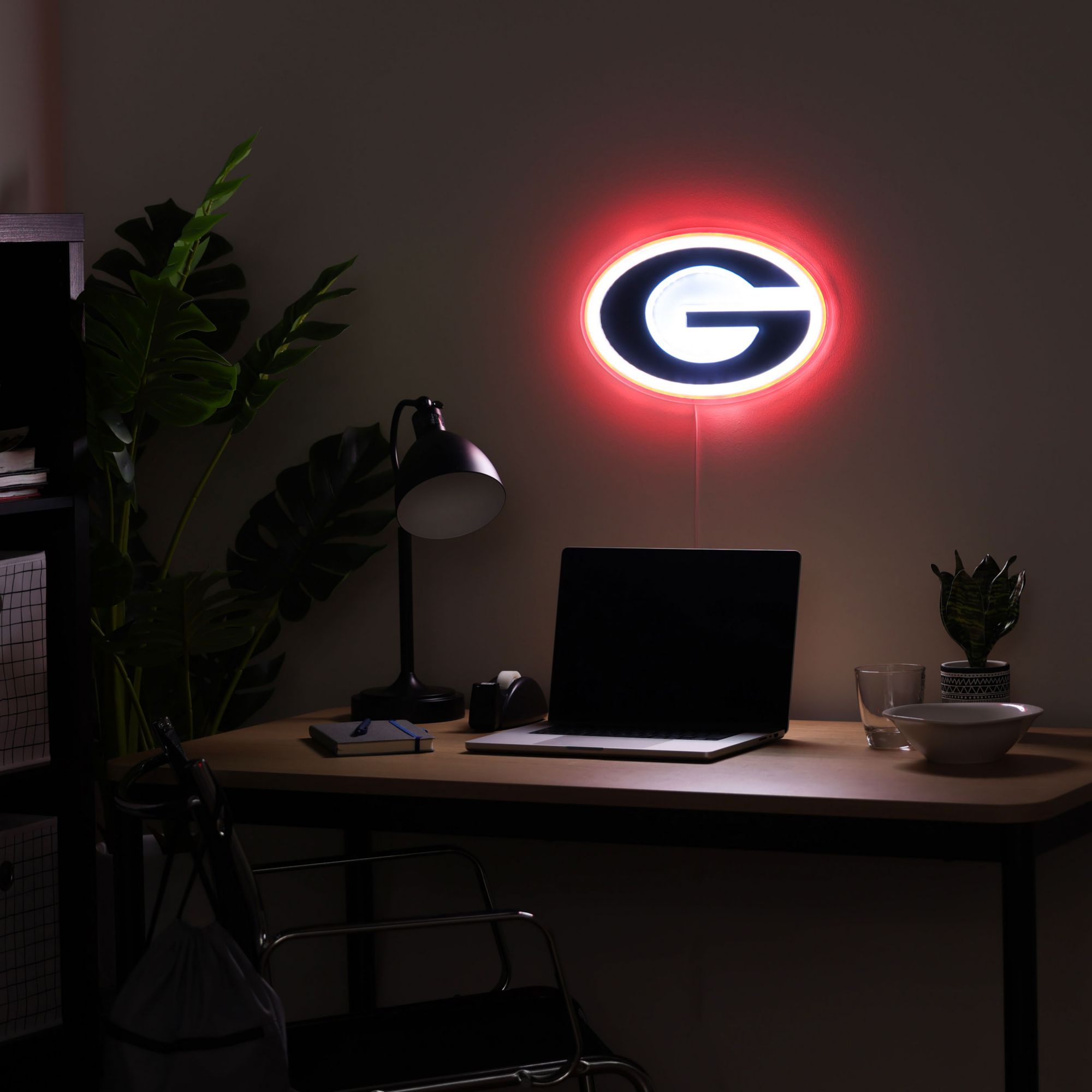 FOCO Georgia Bulldogs Neon Light-Up Sign product image