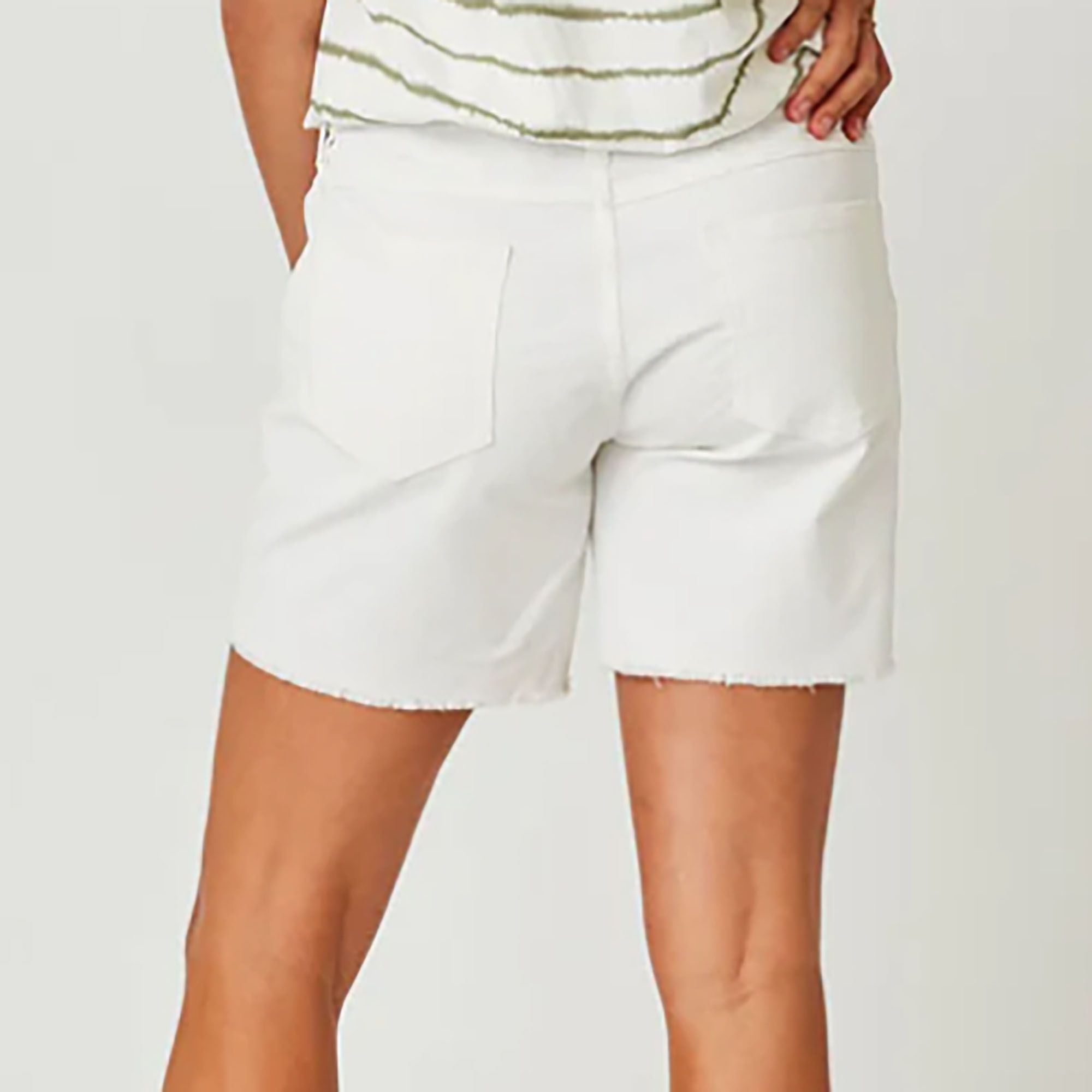 Carve Designs Women's 6" Oahu Short product image