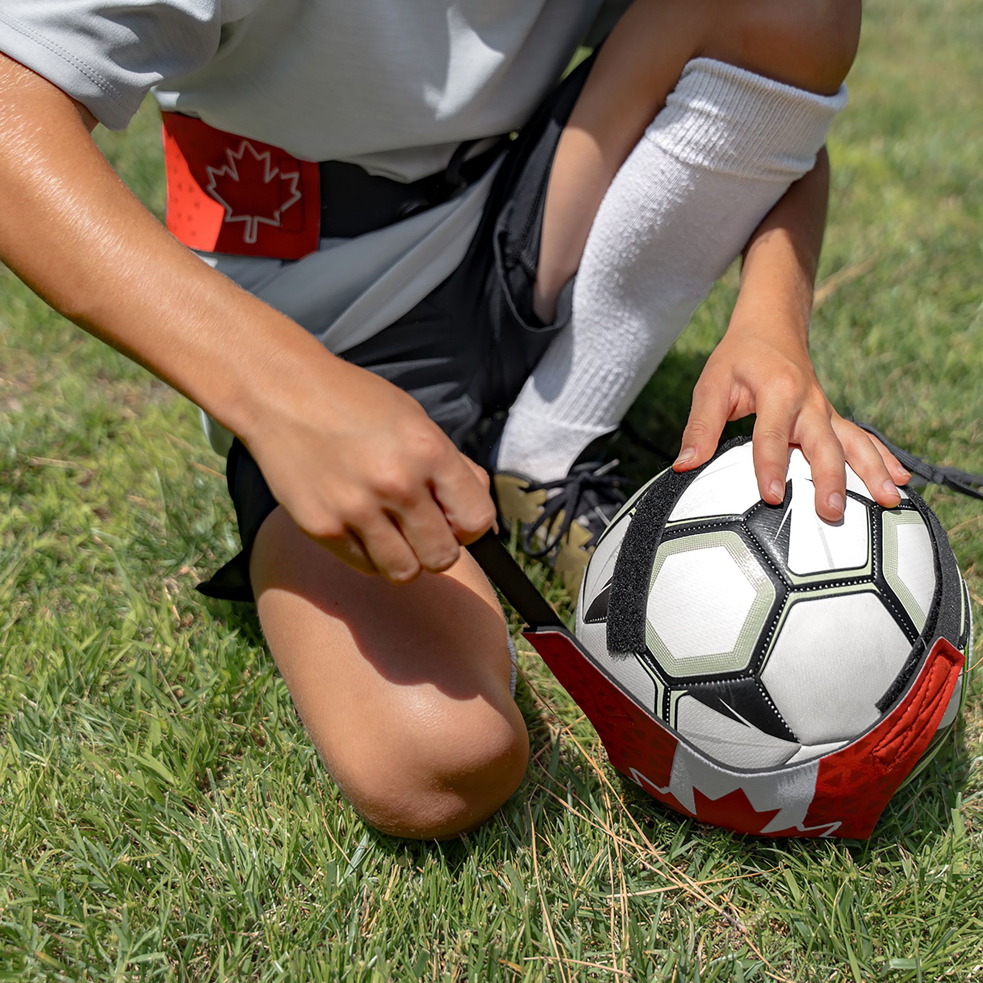 SKLZ Star Kick Soccer Training Tether - Canada product image