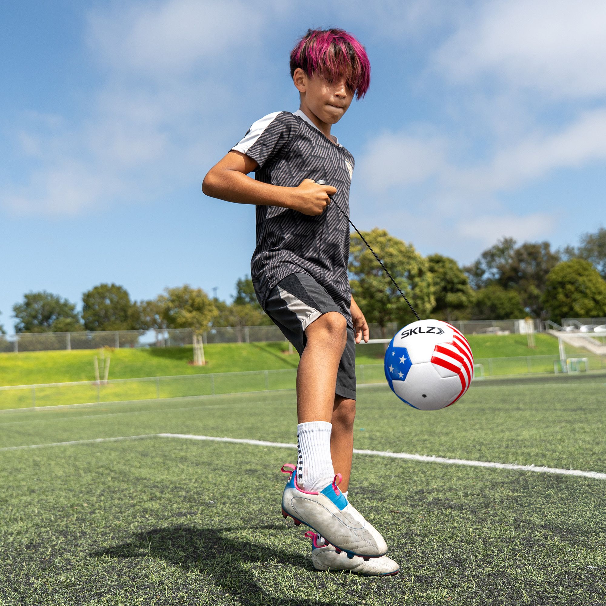 SKLZ Star Kick Touch Trainer Soccer Tether - USA product image