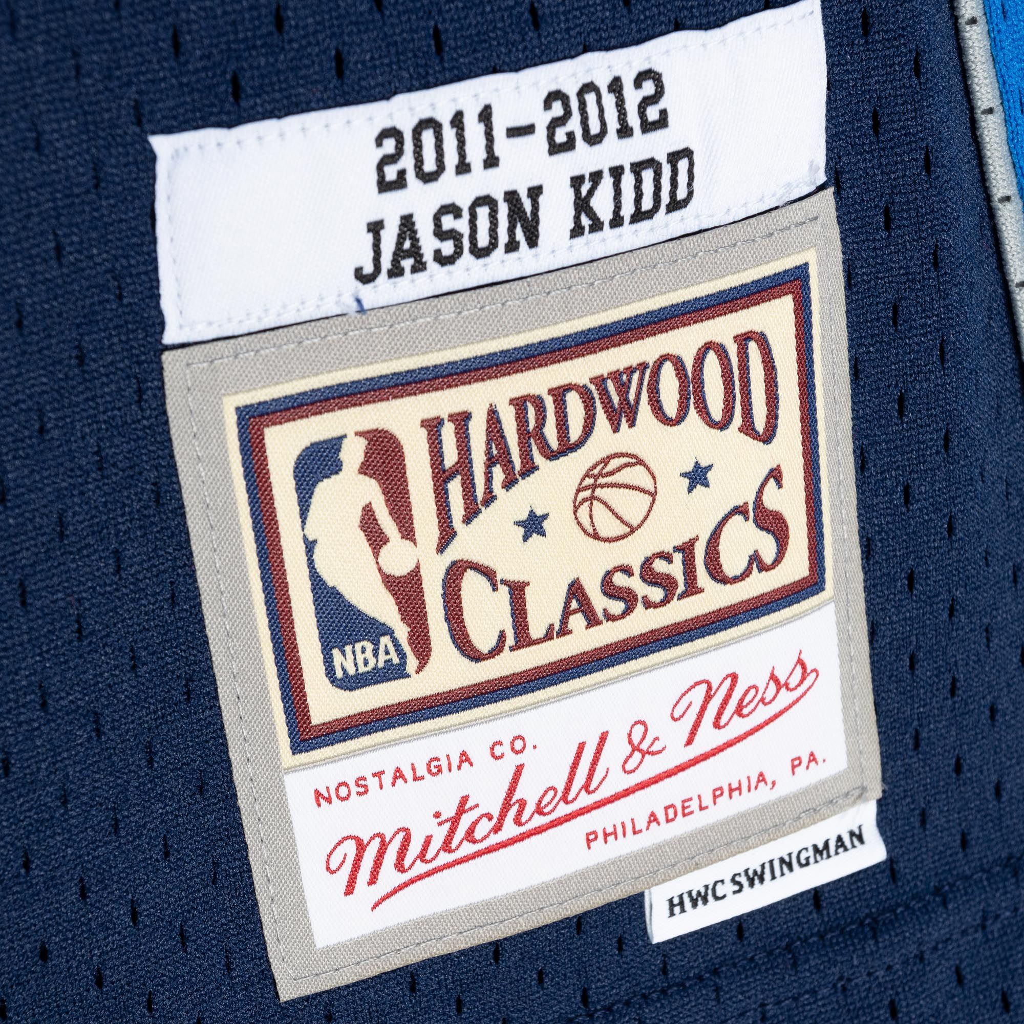 Mitchell & Ness Adult Dallas Mavericks Jason Kidd #2 Swingman '11 Jersey product image
