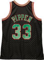 Youth Chicago Bulls Scottie Pippen Mitchell & Ness Black Hardwood Classics  Name & Number T-Shirt