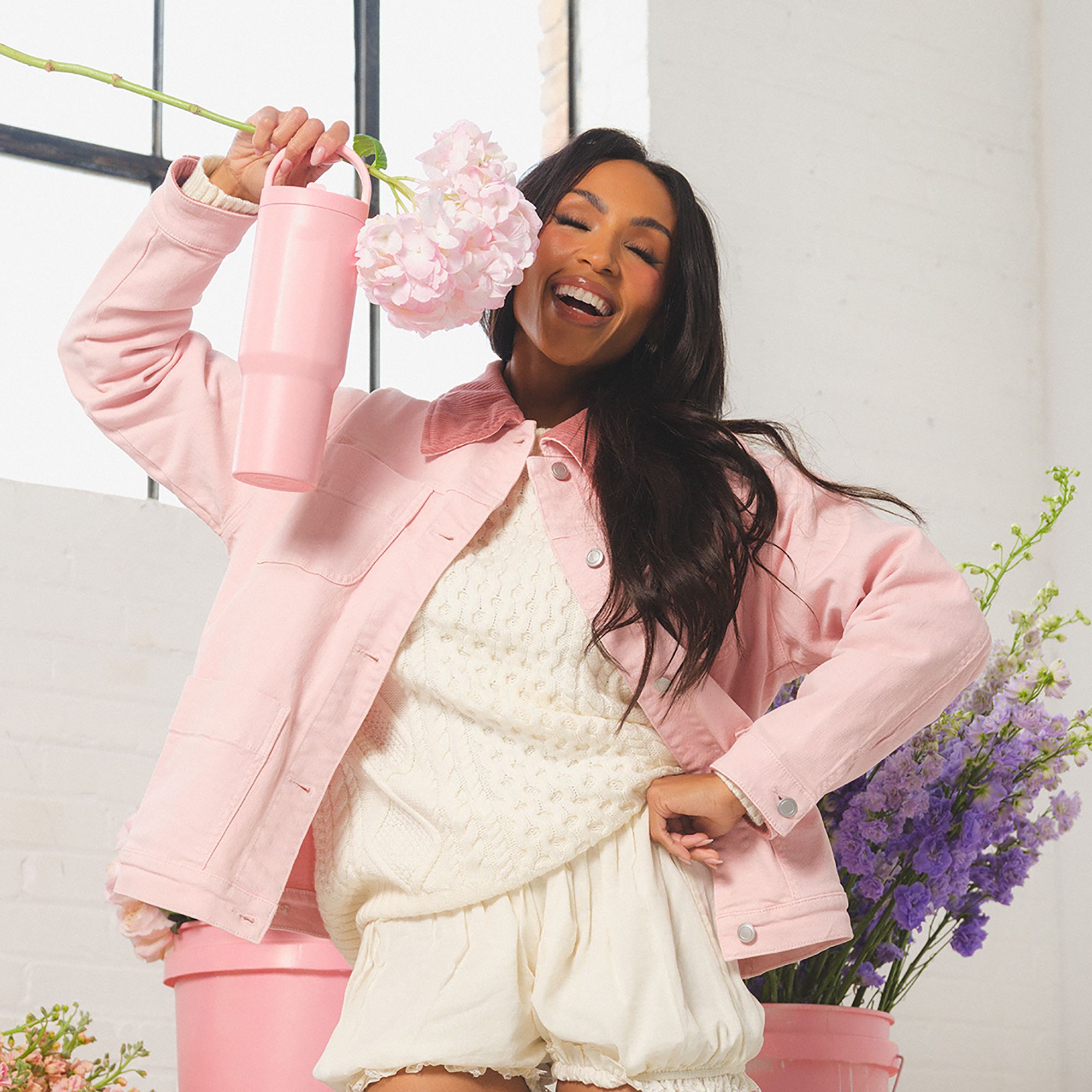 HYDROJUG 40 oz. Sport Bottle - Spring Collection product image