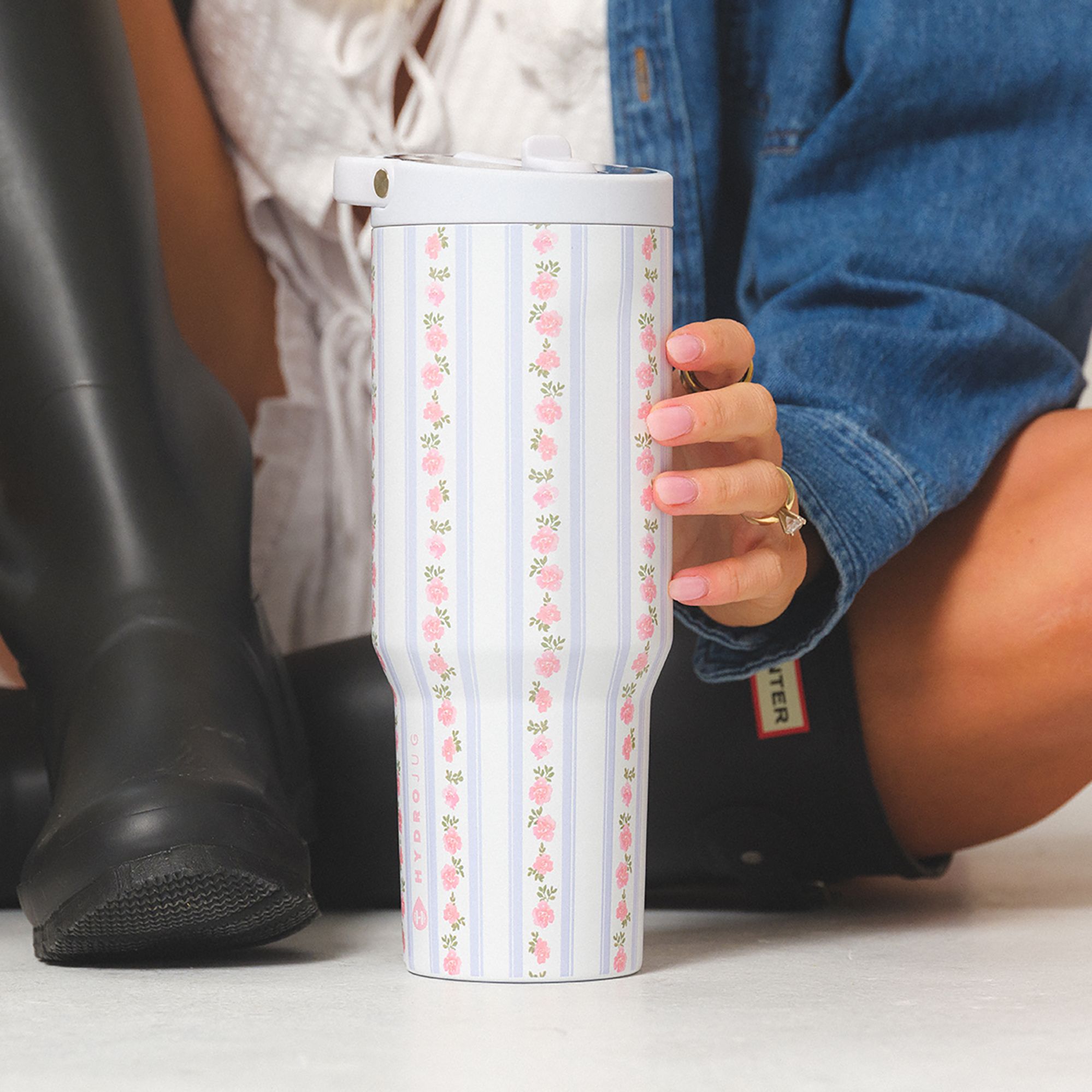 HYDROJUG 40 oz. Sport Bottle with Premium Finish - Spring Collection product image