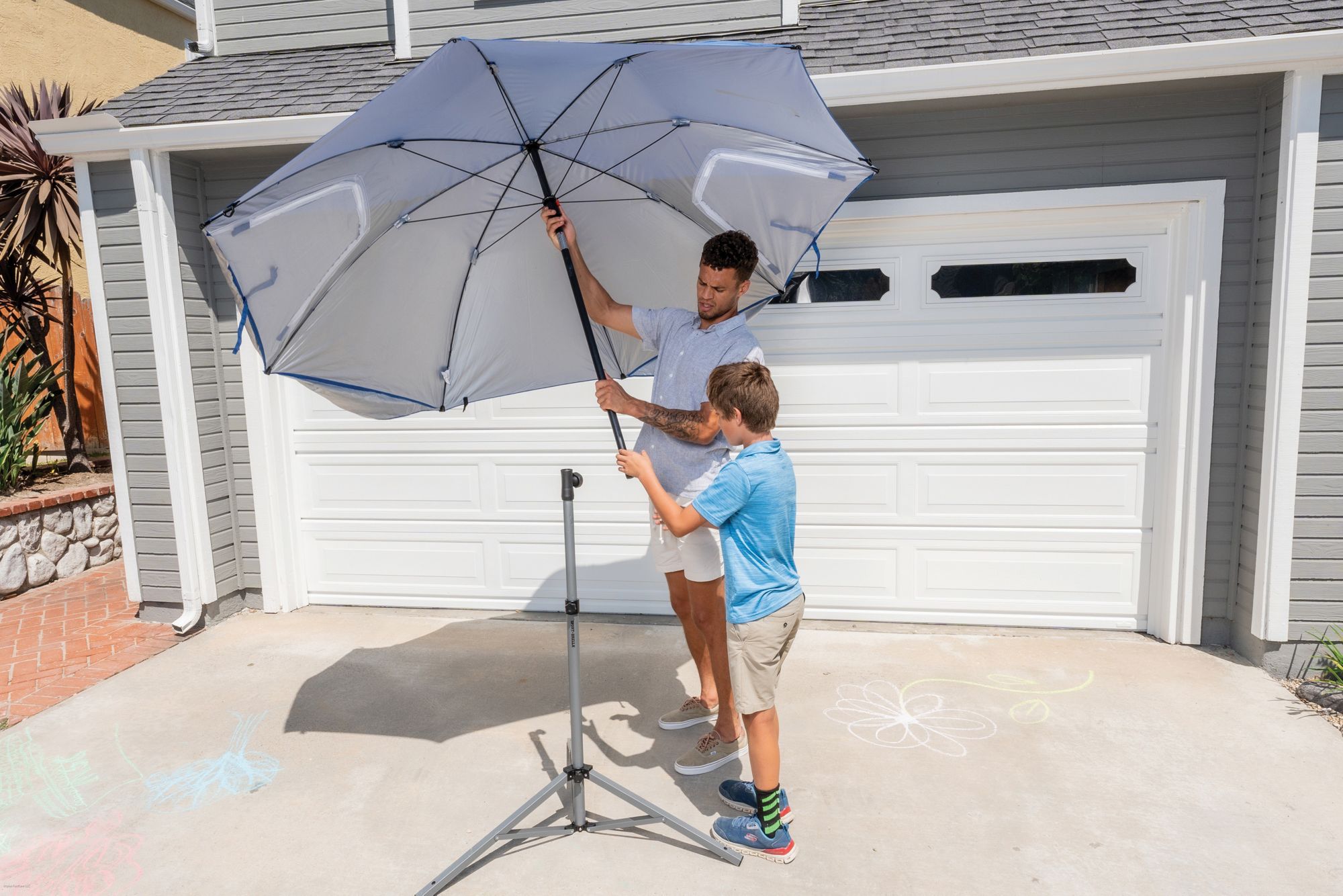 Sport-Brella 8' Premiere Umbrella with Freestand Base and Auger for Sand product image