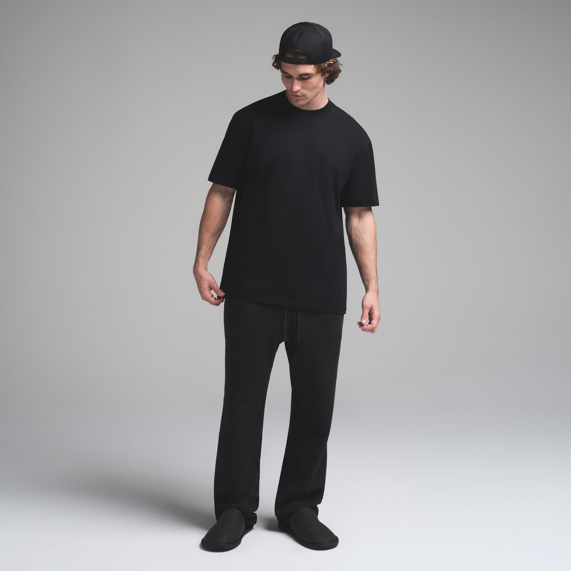 SKIMS Men's Heavyweight Cotton T-Shirt product image