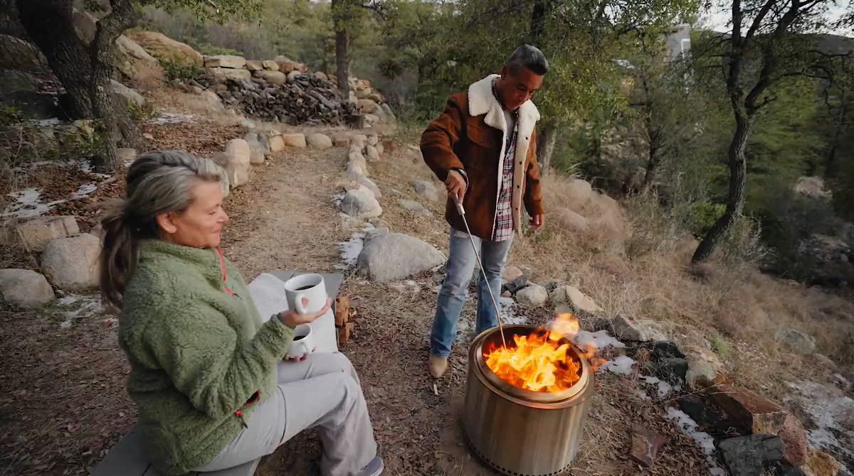 Solo Stove Bonfire 2.0 Fire Pit product