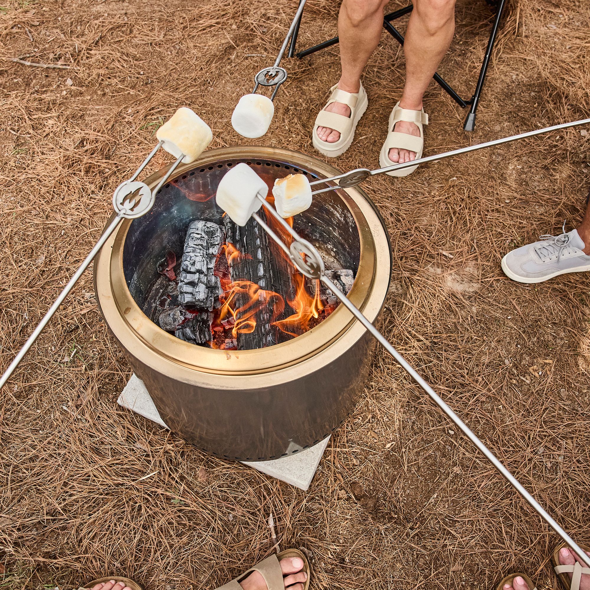 Solo Stove Bonfire 2.0 Color + Stand Bundle product image