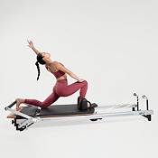 Merrithew Reformer Box with Foot Strap Regular : : Sports &  Outdoors