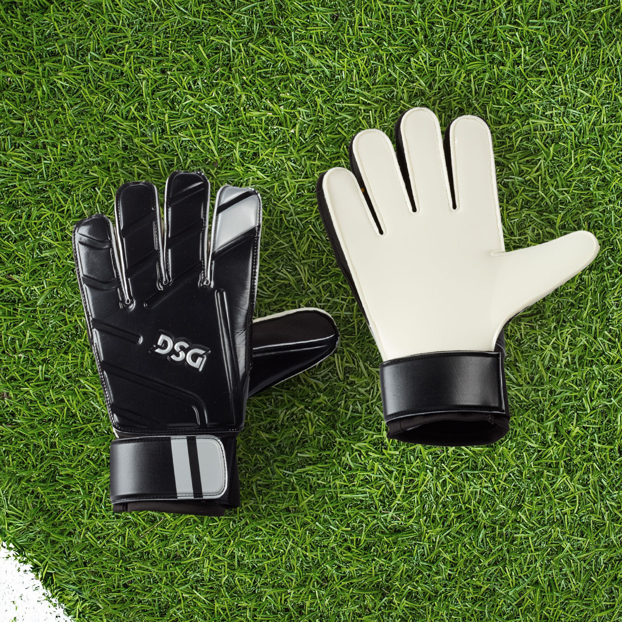 DSG Adult Club Soccer Goalkeeper Gloves product image