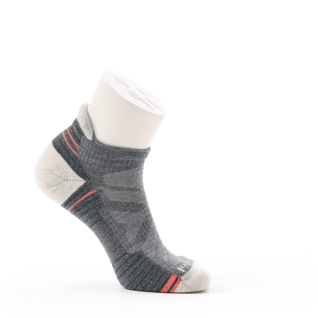 SmartWool Women's Hike Light Cushion Low Ankle Socks product