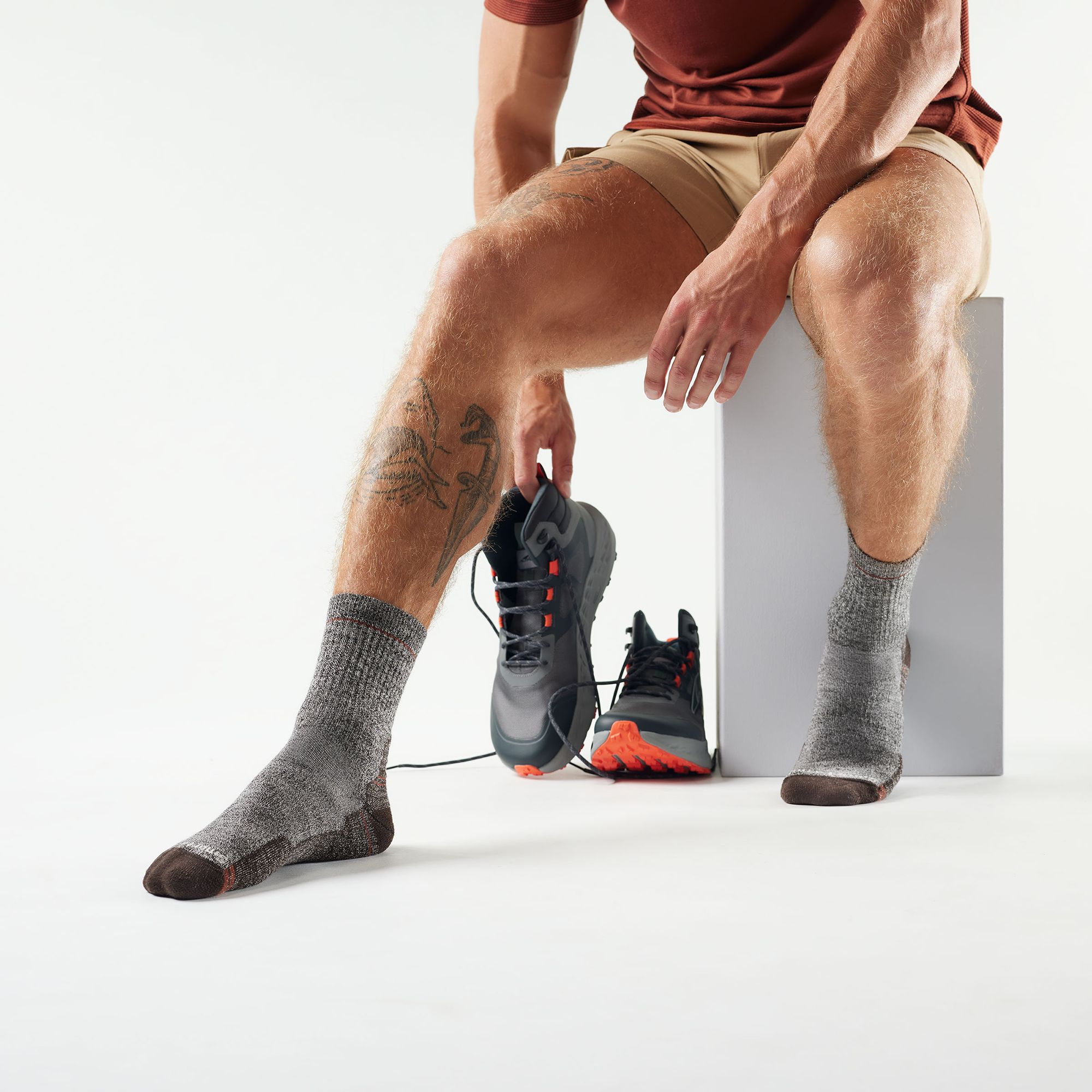 Smartwool Men's Hike Light Cushion Mid Crew Socks product image