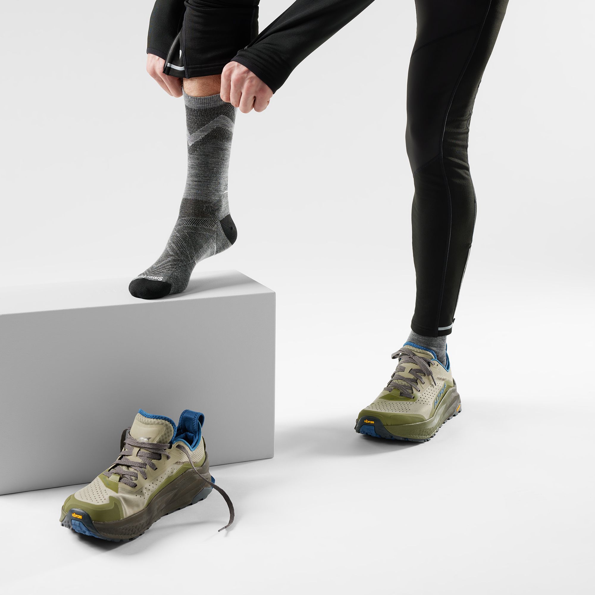 SmartWool Men's Run Zero Cushion Ankle Socks product image