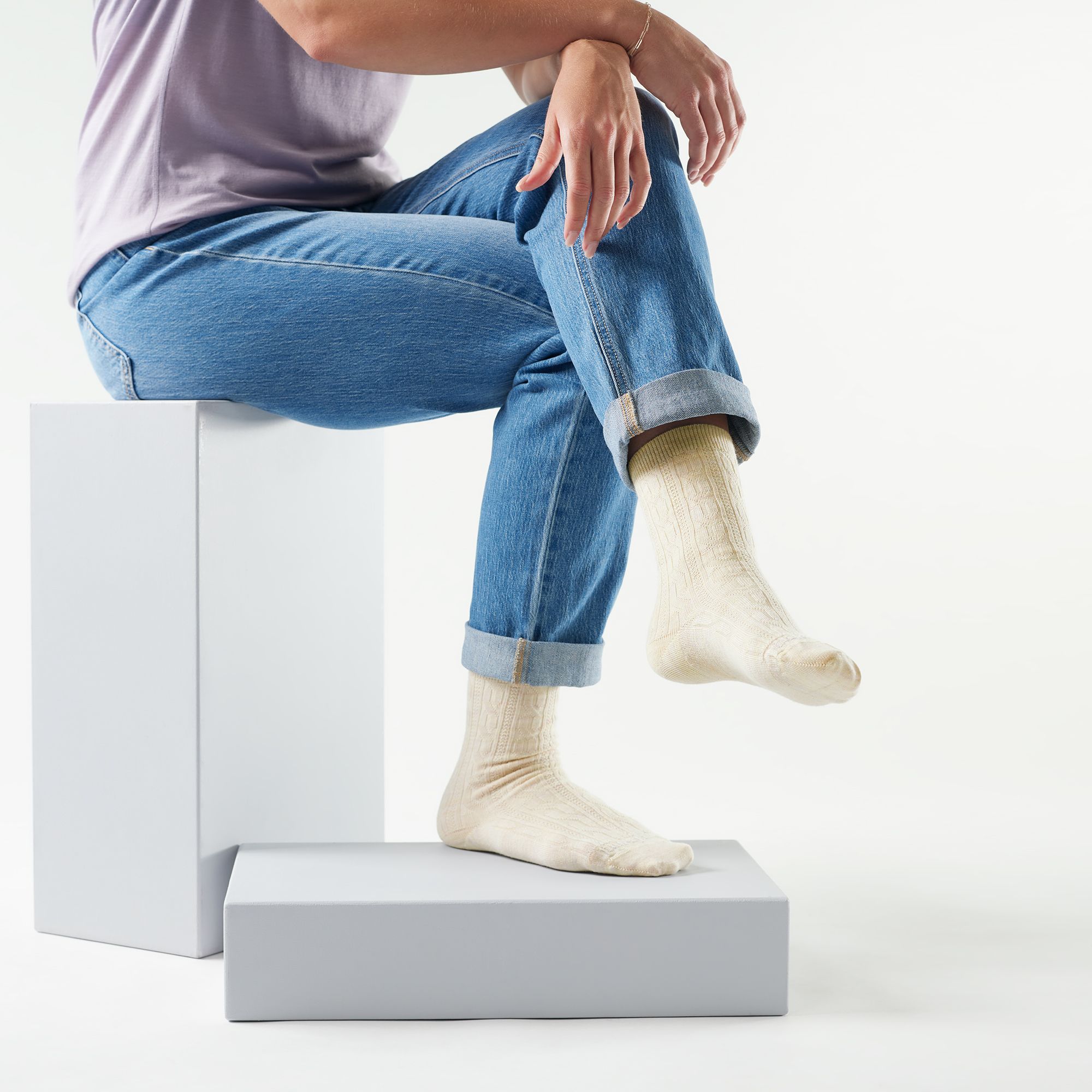 SmartWool Women's Everyday Cable Zero Cushion Crew Socks product image