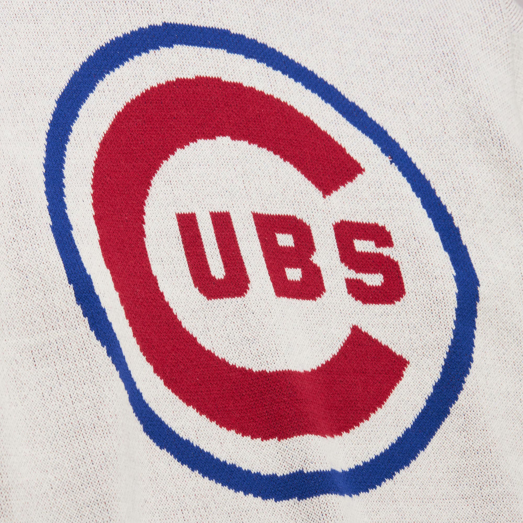 Mitchell & Ness Men's Chicago Cubs Cream Retro Logo Sweater product image