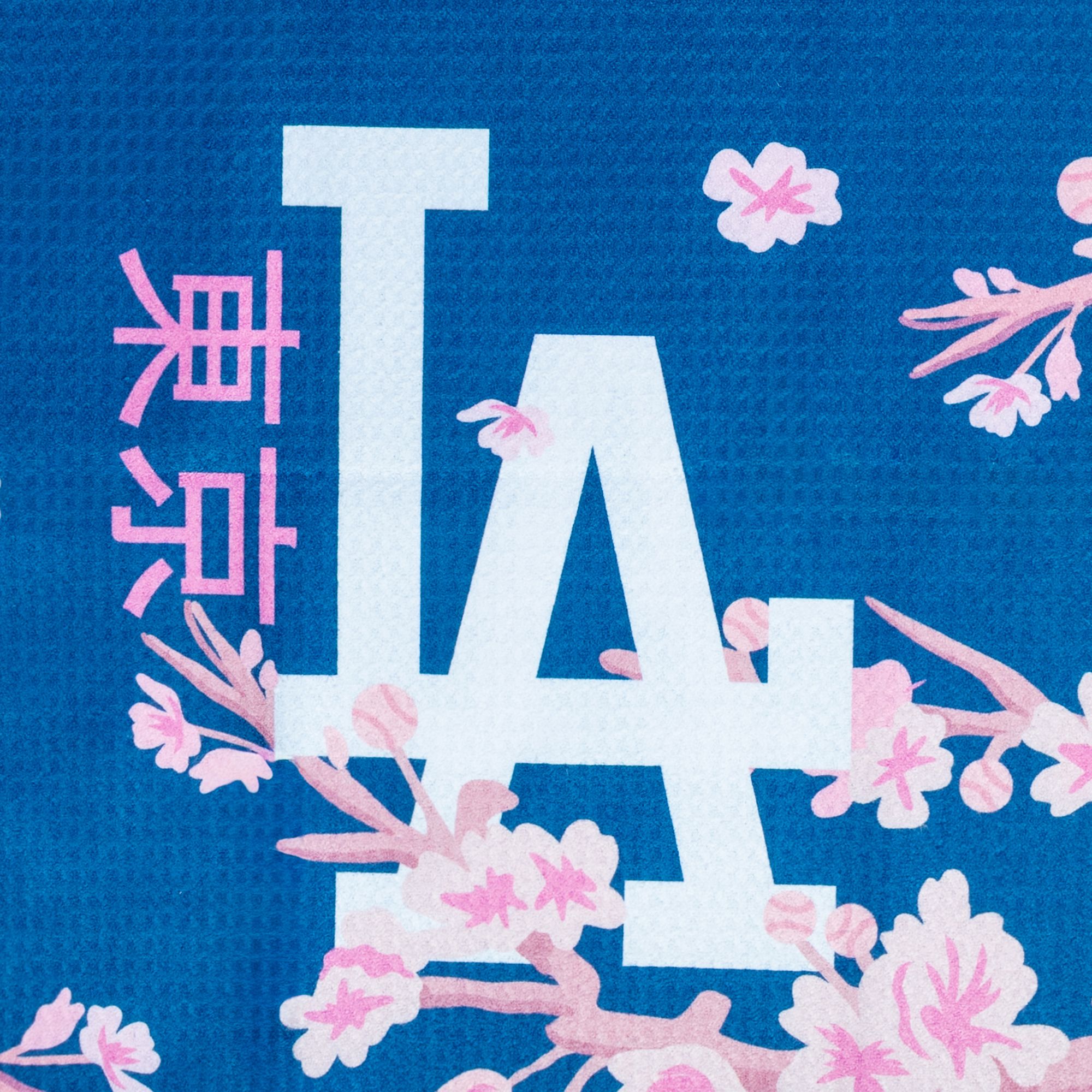 SWAG Athletic Los Angeles Dodgers Towel product image