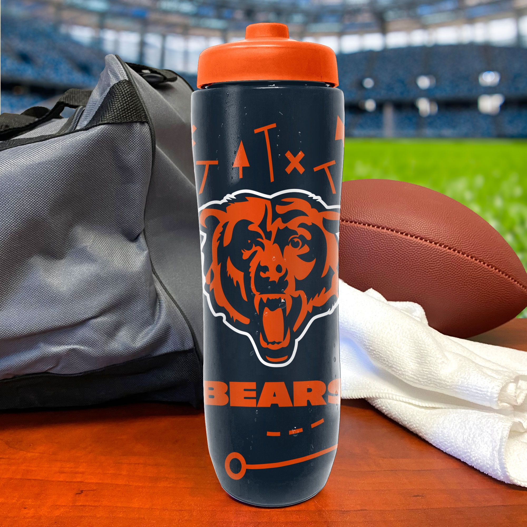 Party Animal Chicago Bears Squeezy Water Bottle product image