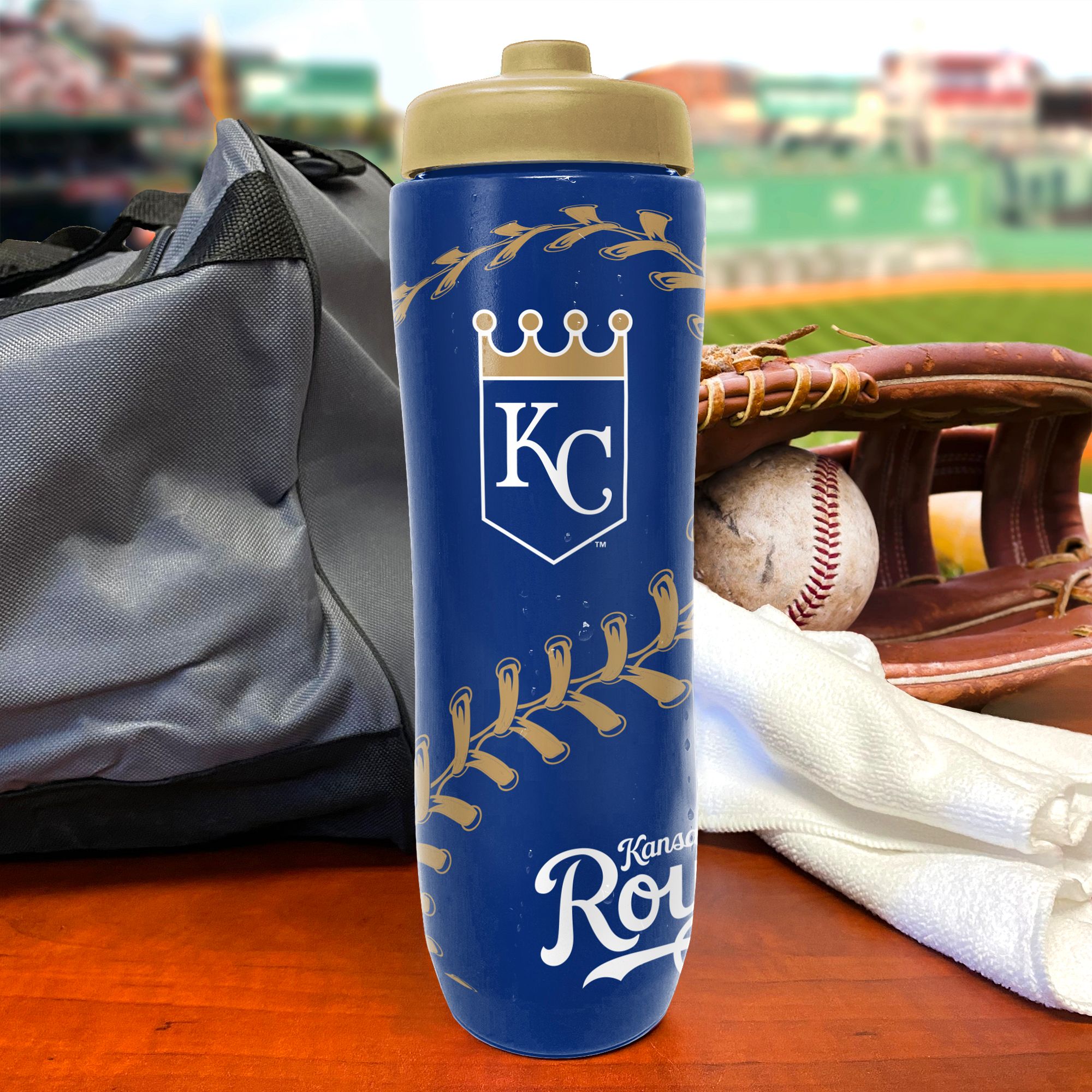 Party Animal Kansas City Royals 32 oz. Squeezy Water Bottle product image