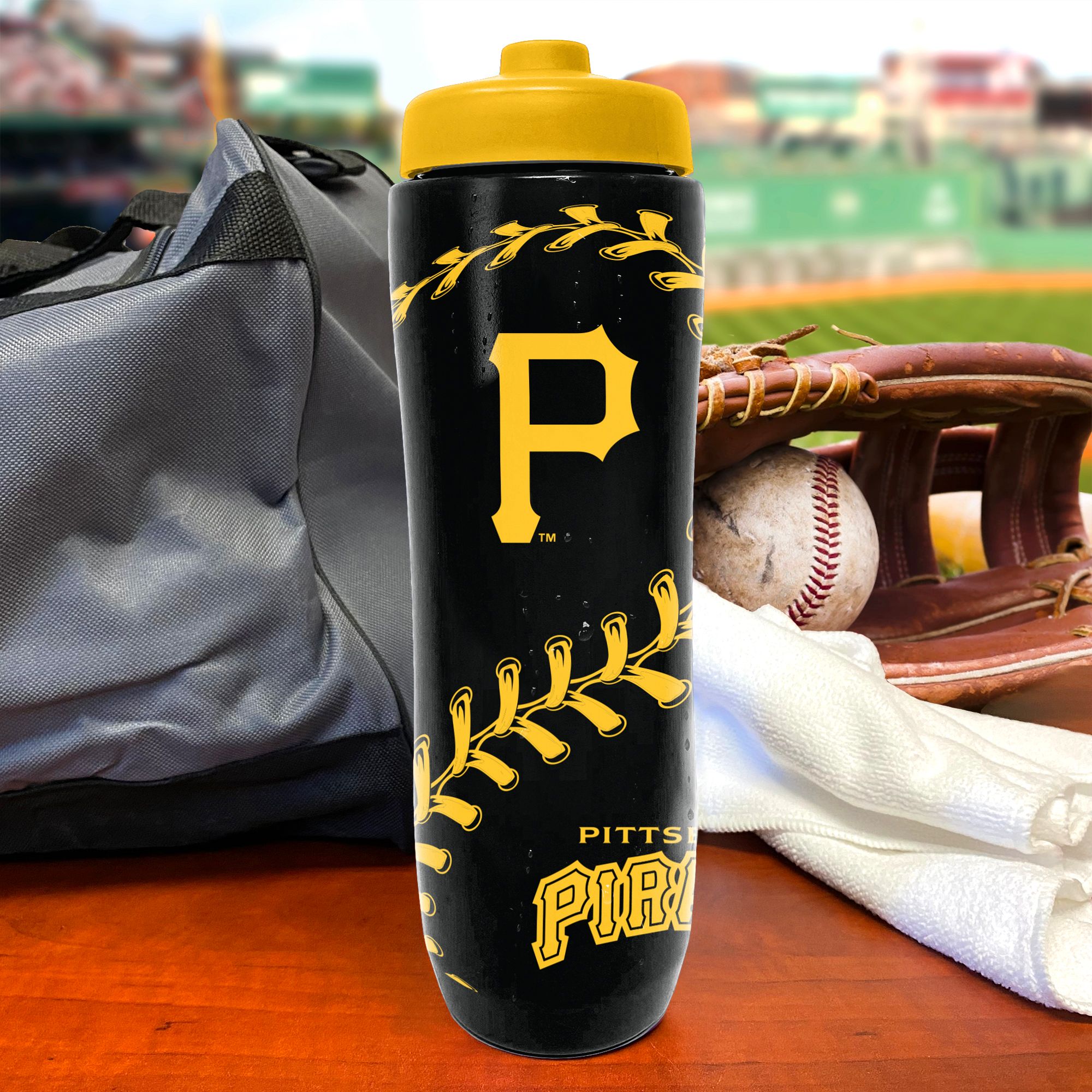 Party Animal Pittsburgh Pirates 32 oz. Squeezy Water Bottle product image