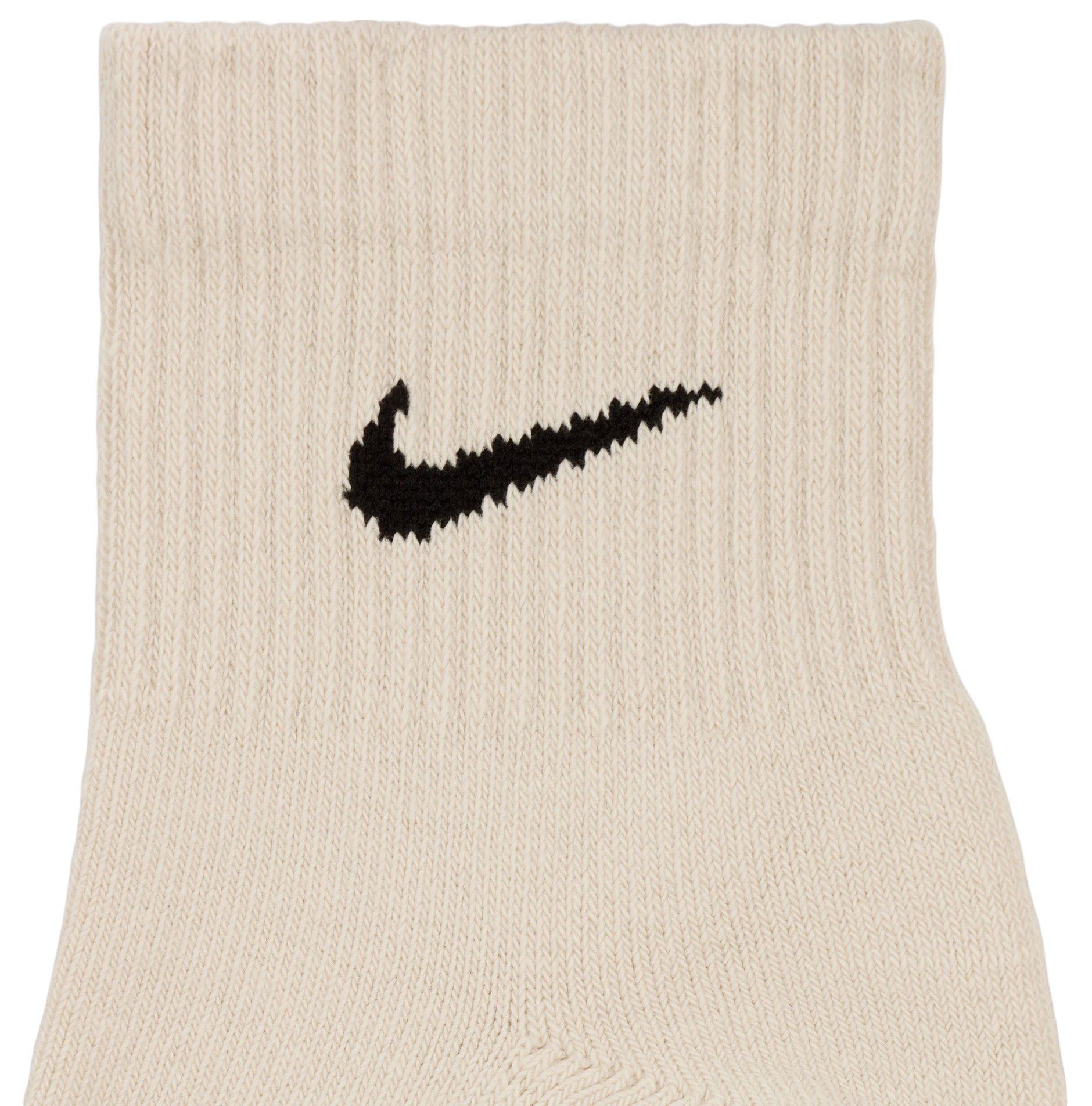 Nike Dri-FIT Everyday Plus Cushioned Training Ankle Socks - 6 Pack product image