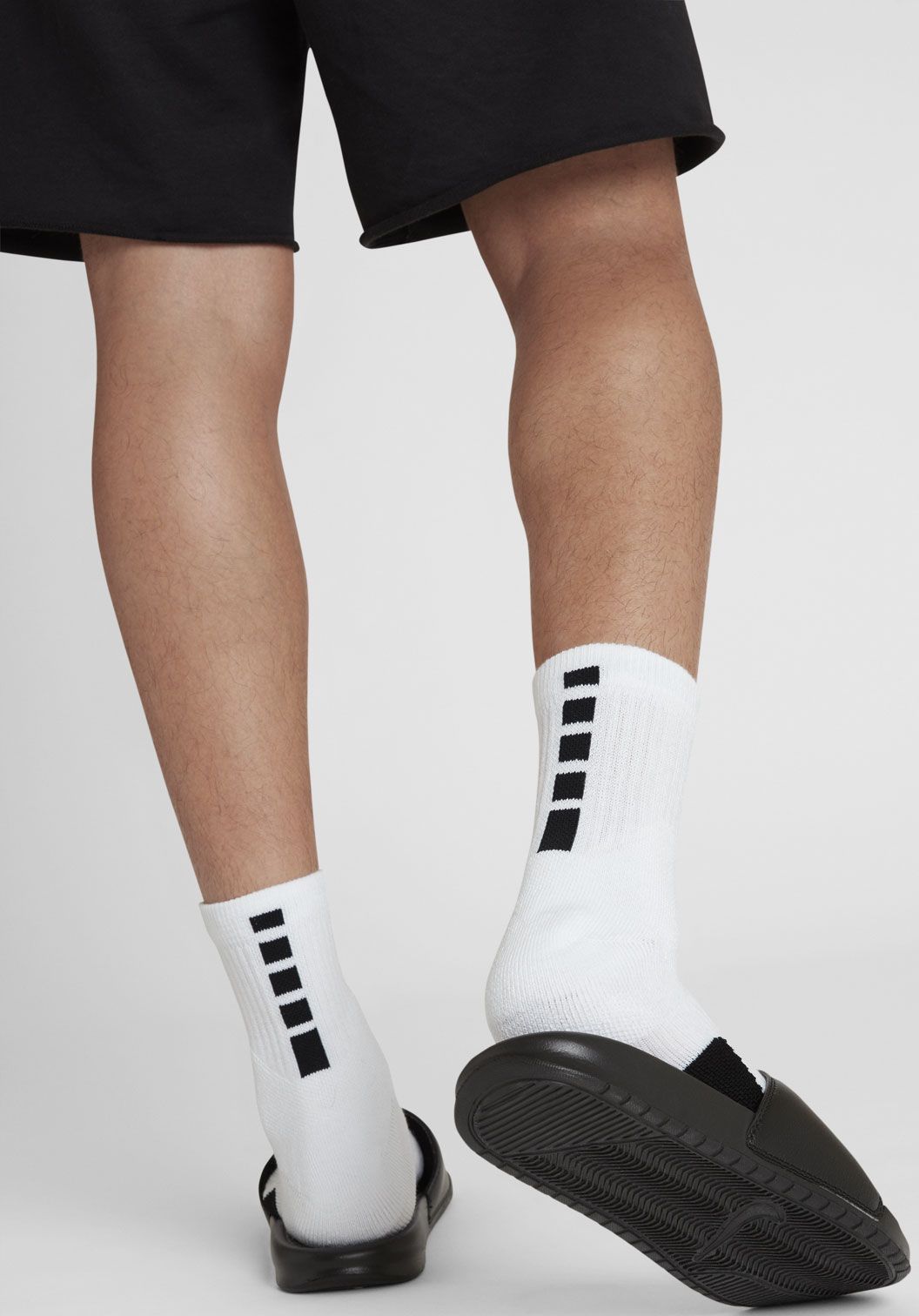 nike basketball mid socks