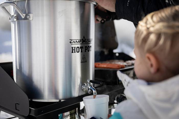 Camp Chef Aluminum Hot Water Pot with Dispenser
