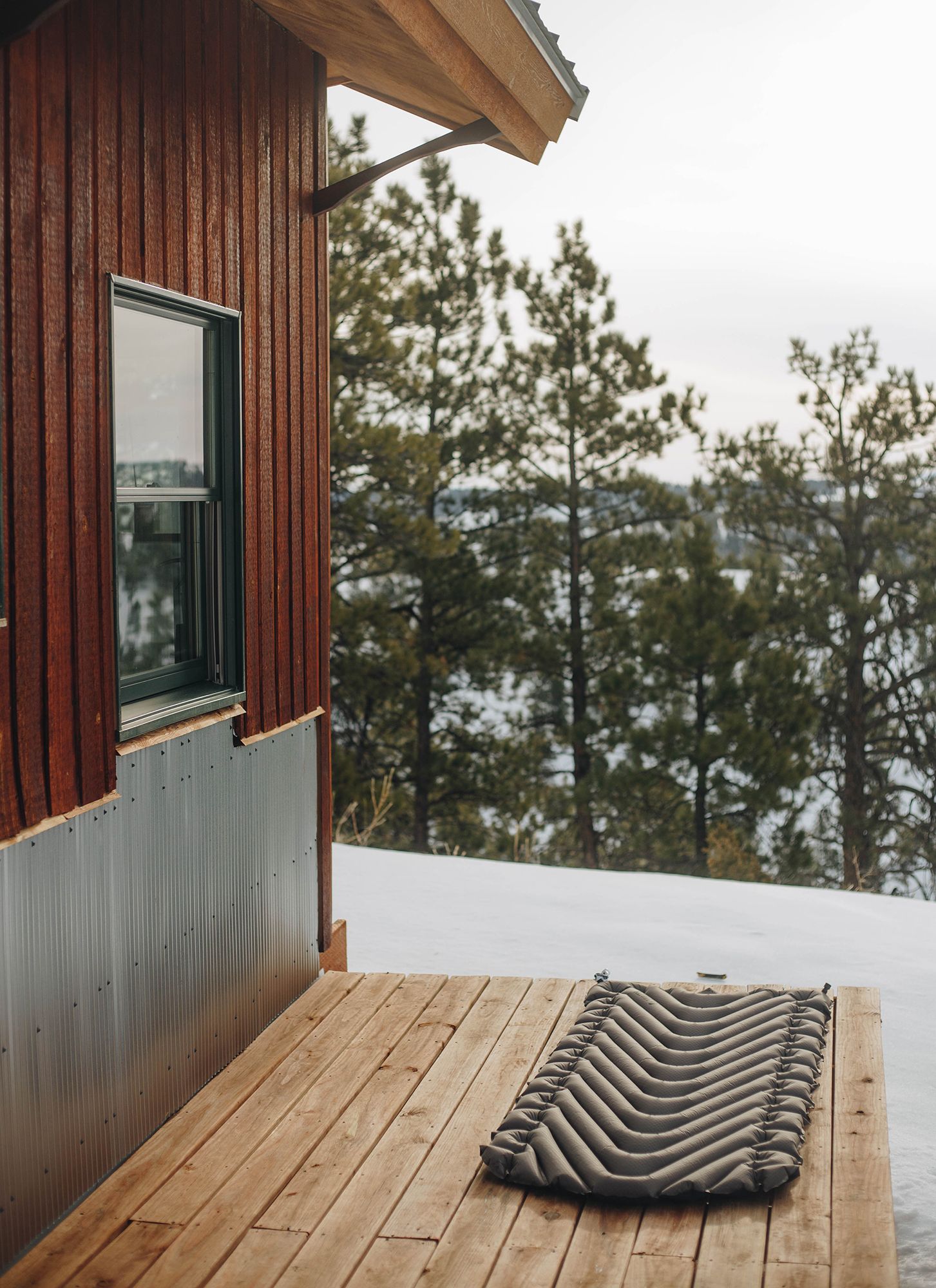 Klymit Static V Luxe Sleeping Pad product image