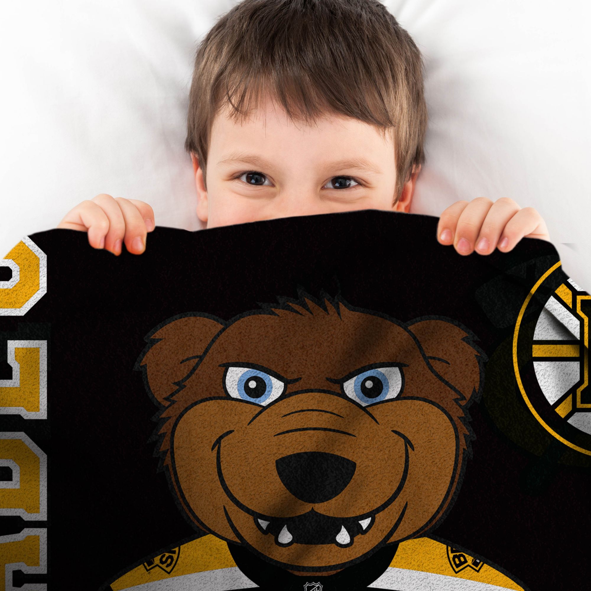Uncanny Brands Boston Bruins Blades Blanket product image