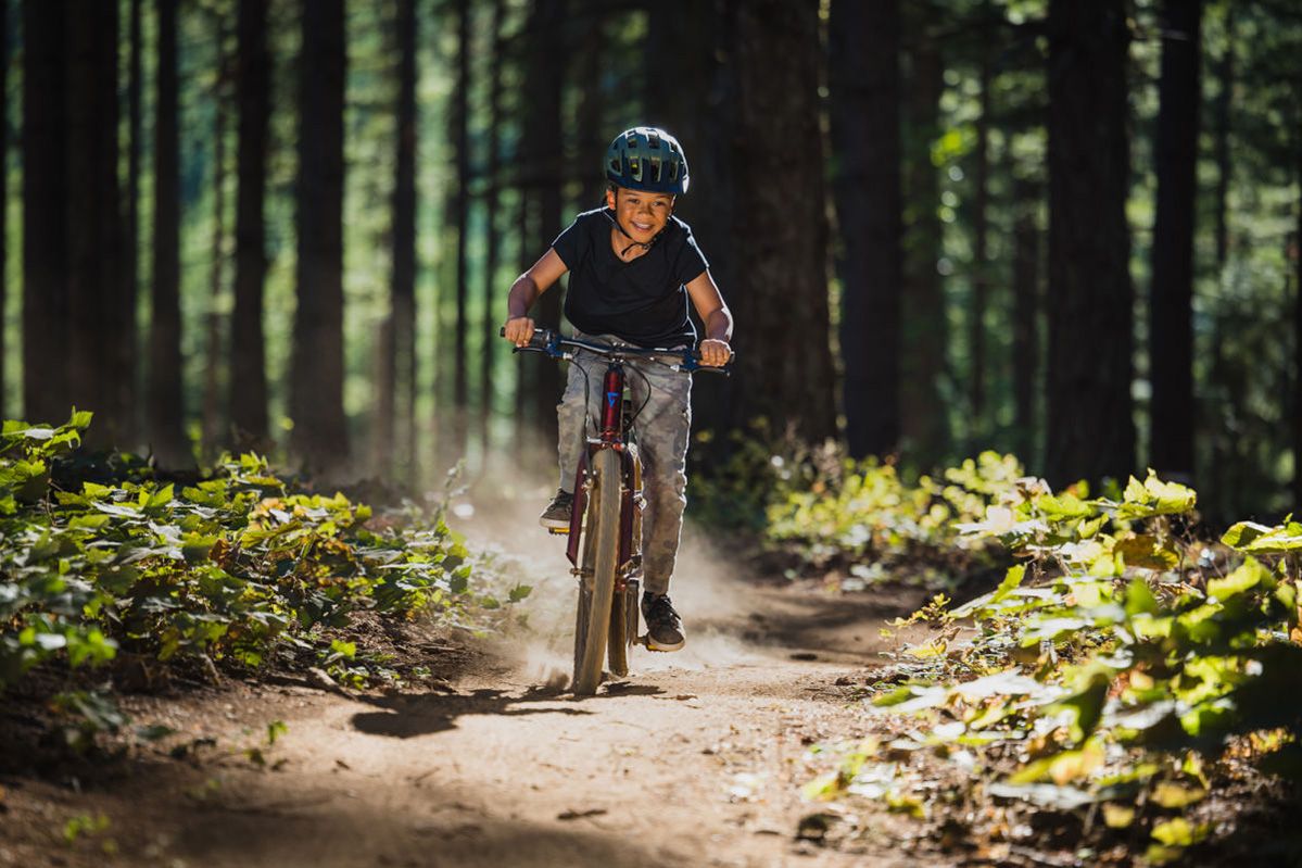 Giant Youth Talon 24” Lite Mountain Bike product image