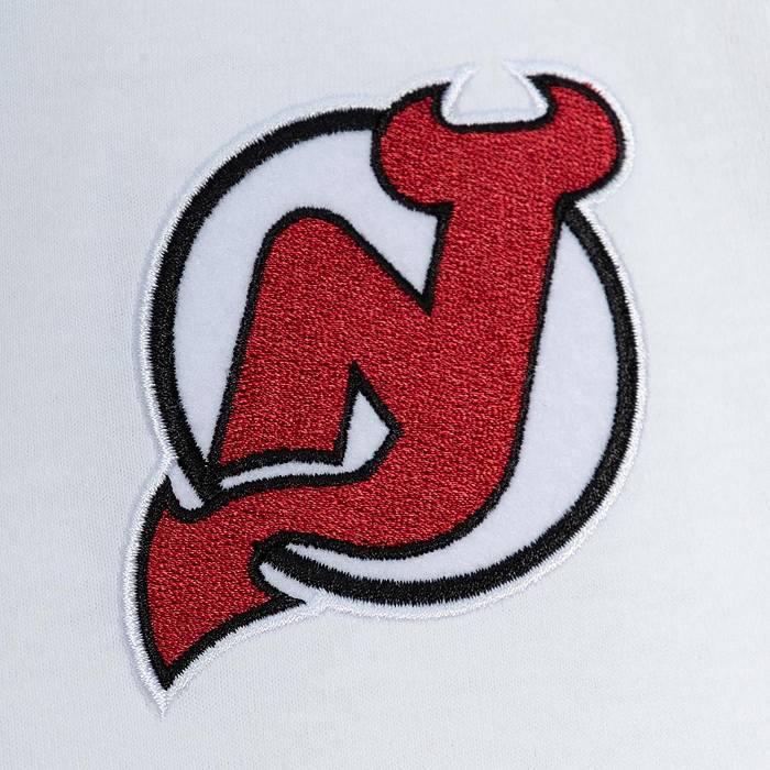 NHL: Devils select Millville NJ artist for gender equality design