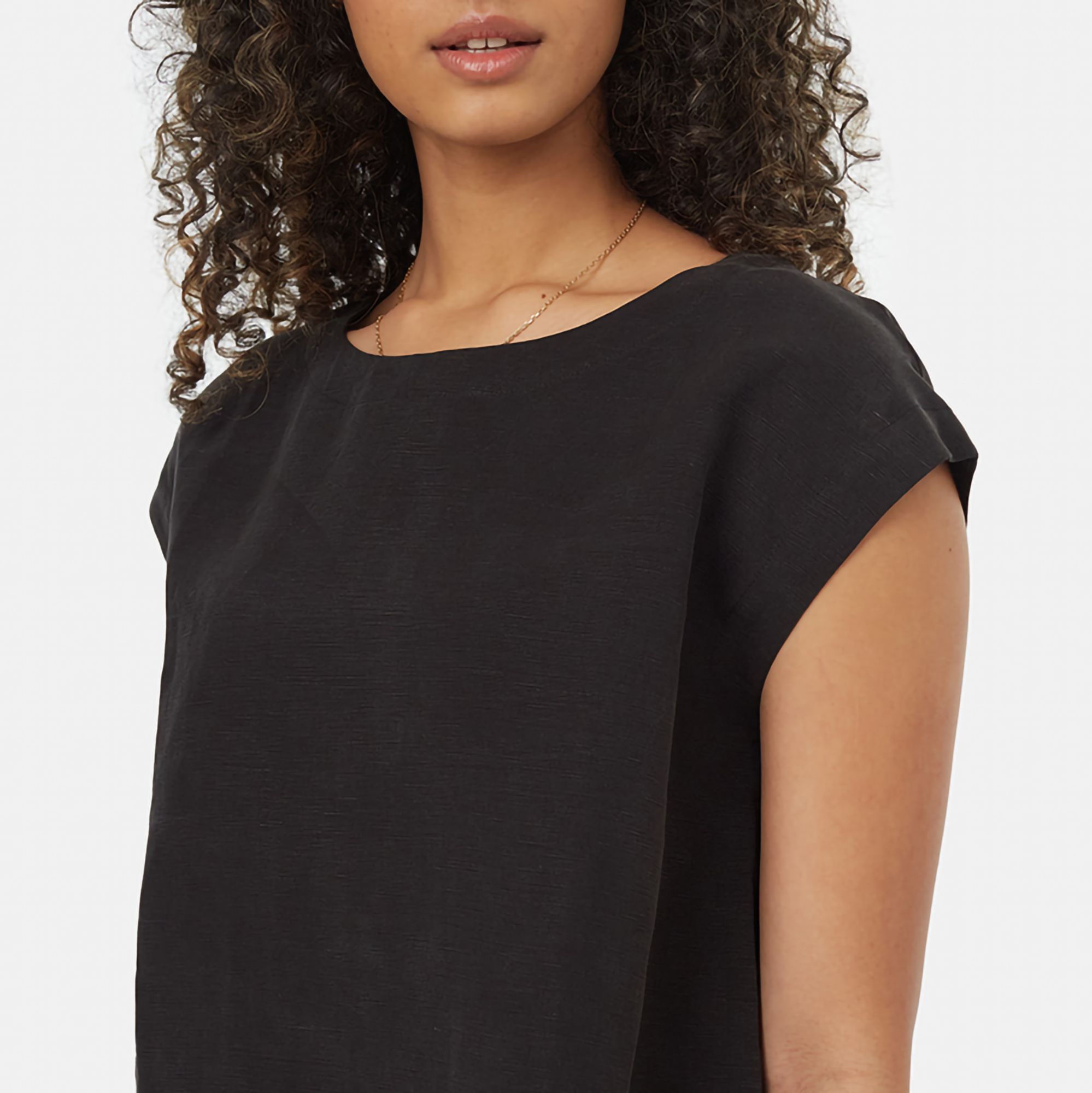 tentree Women's TreeLinen Boxy Top product image