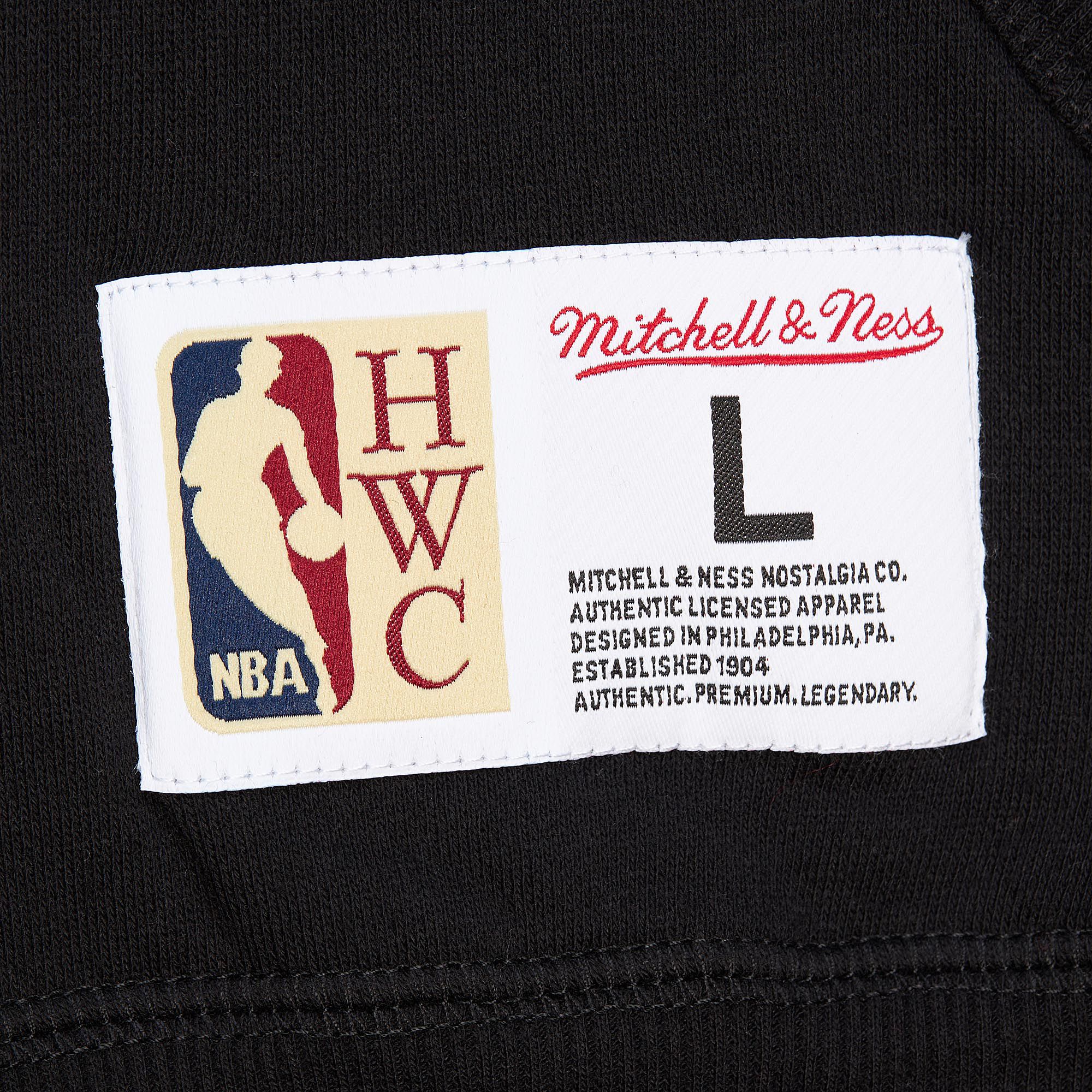 Mitchell & Ness Men's Dallas Mavericks Black Retro Graphic HWC Fleece Pullover Hoodie product image