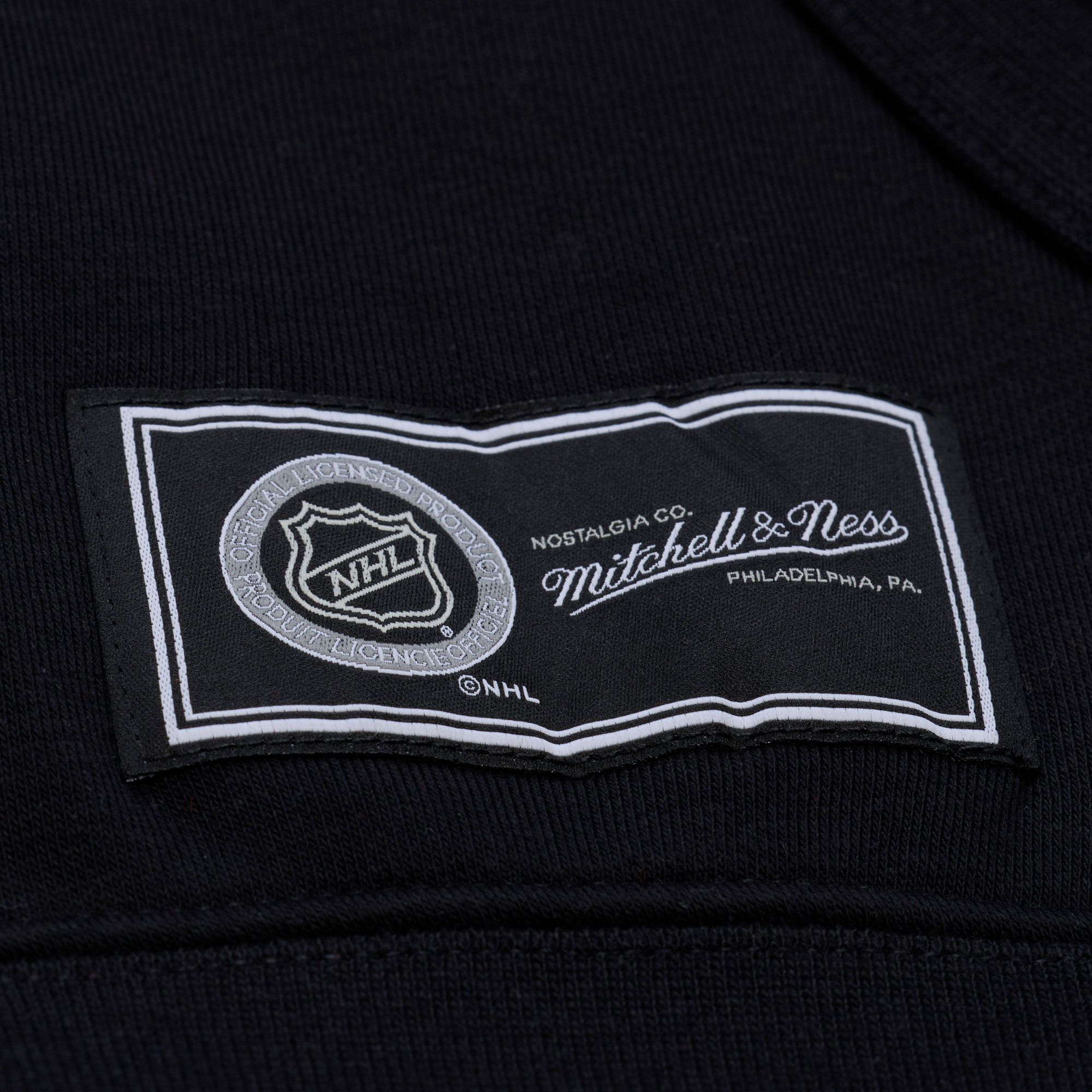 Mitchell & Ness Women's Columbus Blue Jackets Black Coach Pullover Hoodie product image