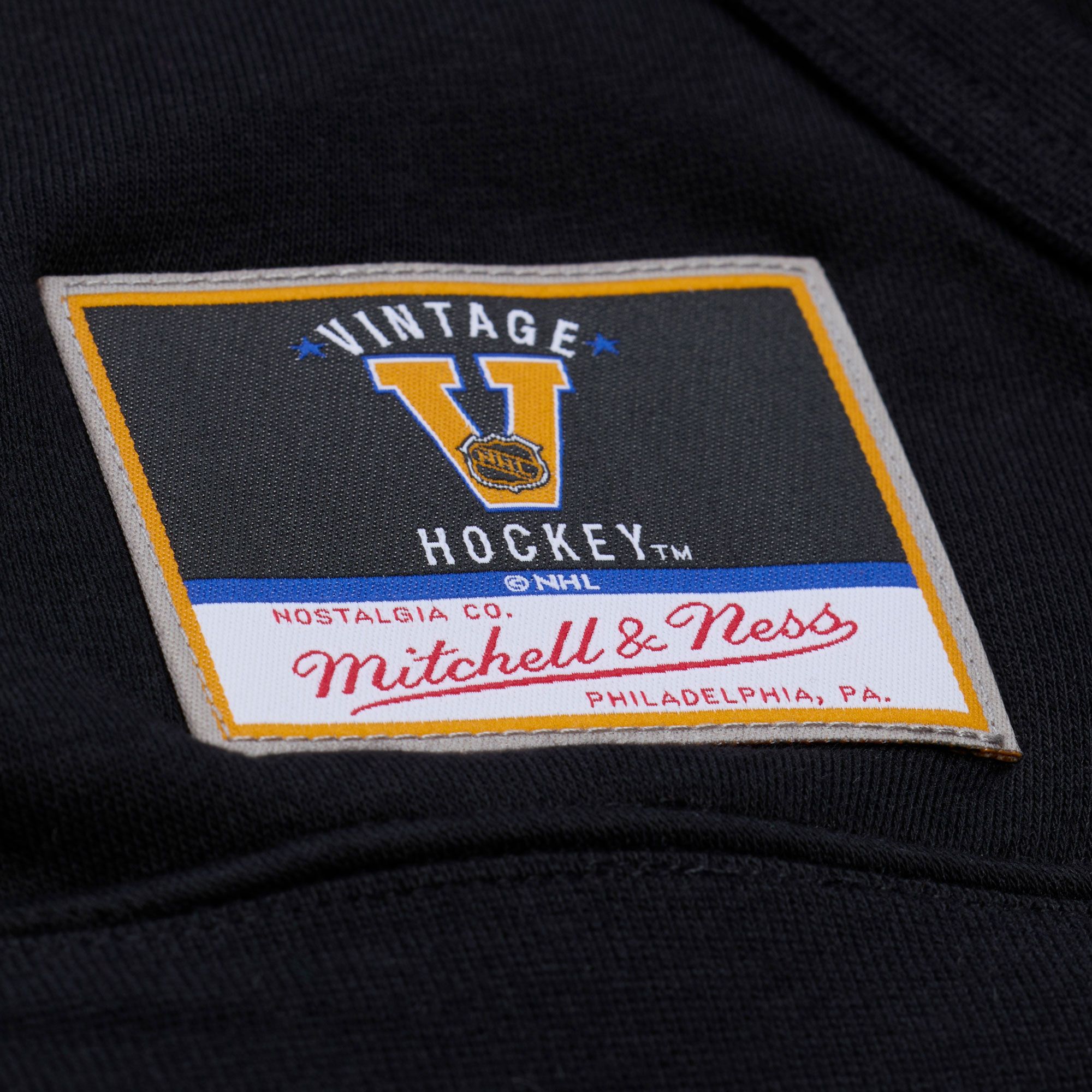 Mitchell & Ness Women's Pittsburgh Penguins Black Coach Pullover Hoodie product image