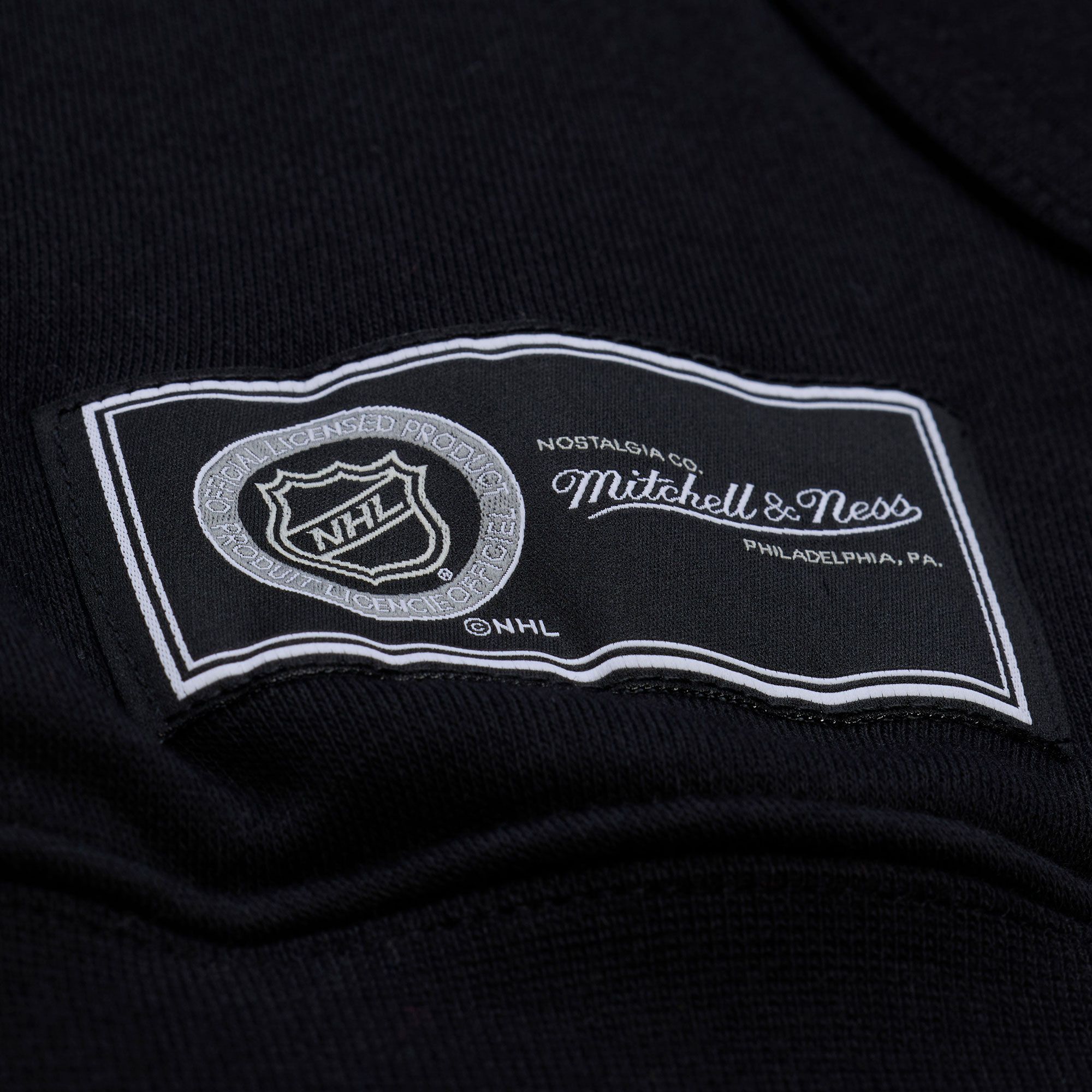 Mitchell & Ness Women's Utah Mammoth Black Coach Pullover Hoodie product image