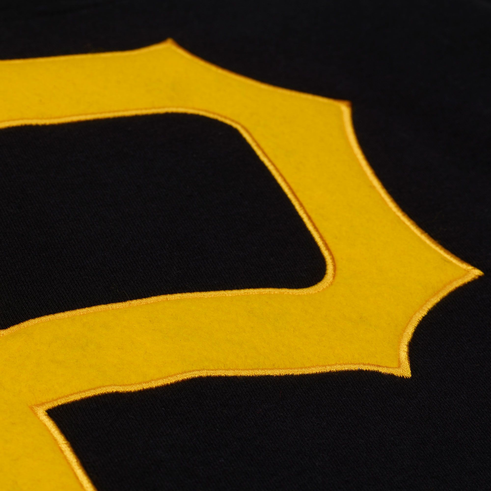 Mitchell & Ness Men's Pittsburgh Pirates Black Playoff Fleece Hoodie product image