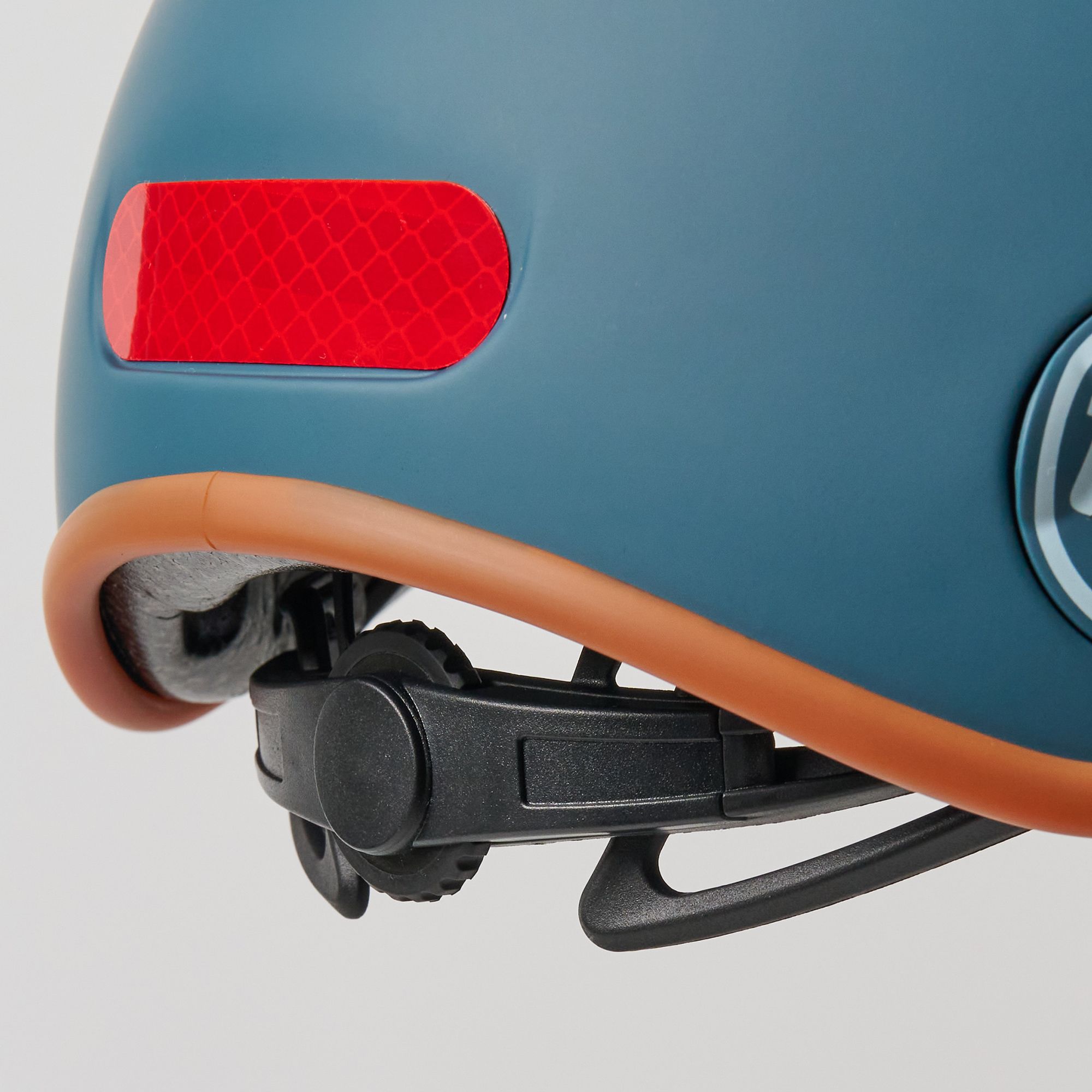 Thousand Adult Essentials Bike Helmet product image