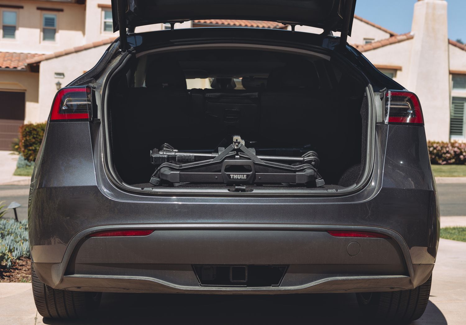 Thule OutPace 2-Bike Platform Hitch Bike Rack product image