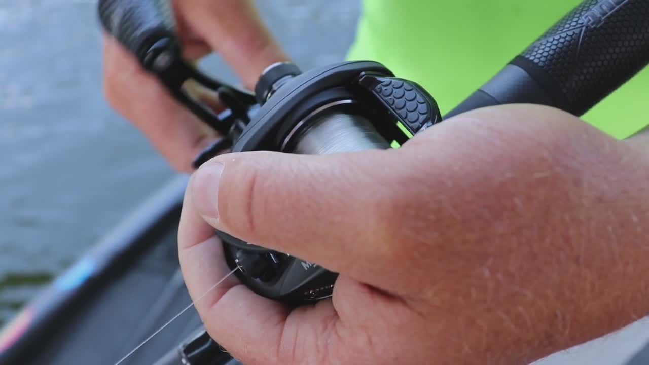 Team Lew's Custom Black Baitcasting Combo product