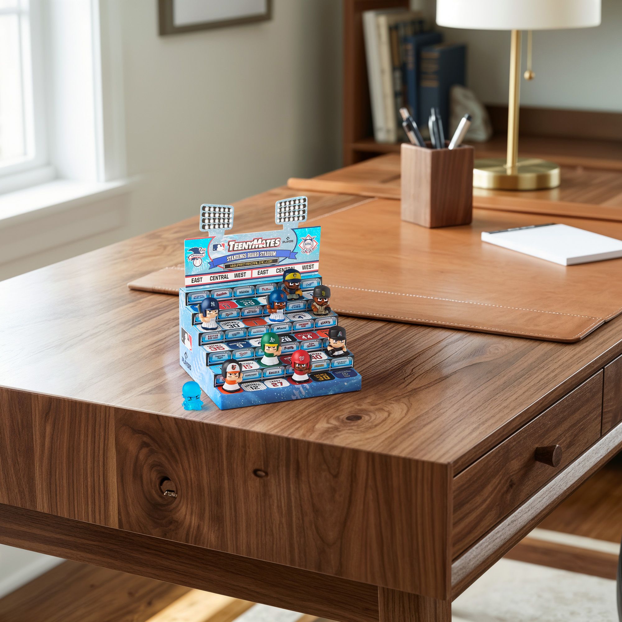 Party Animal MLB TeenyMates Collector Tin product image