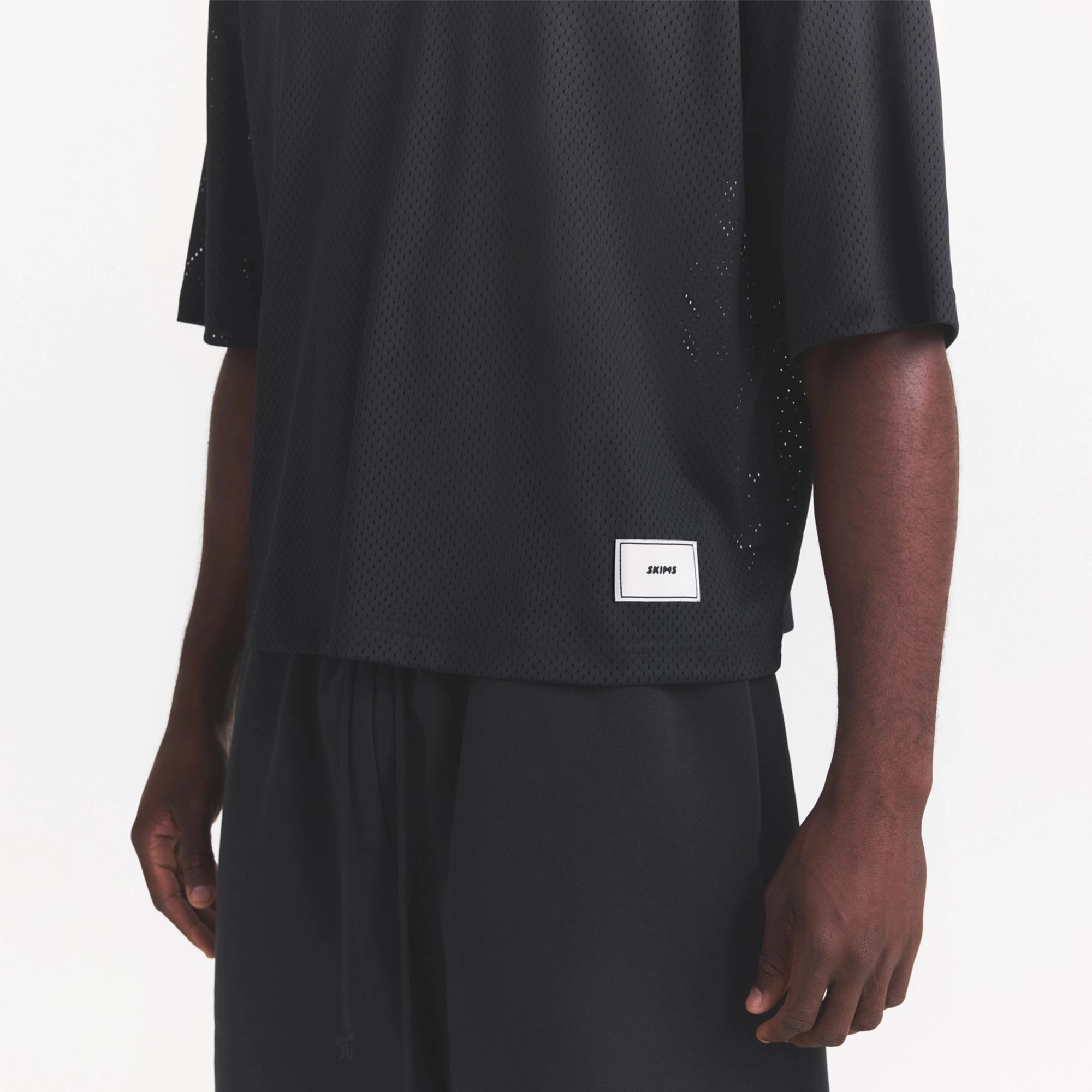 SKIMS Men's V-Neck Cropped Jersey product image