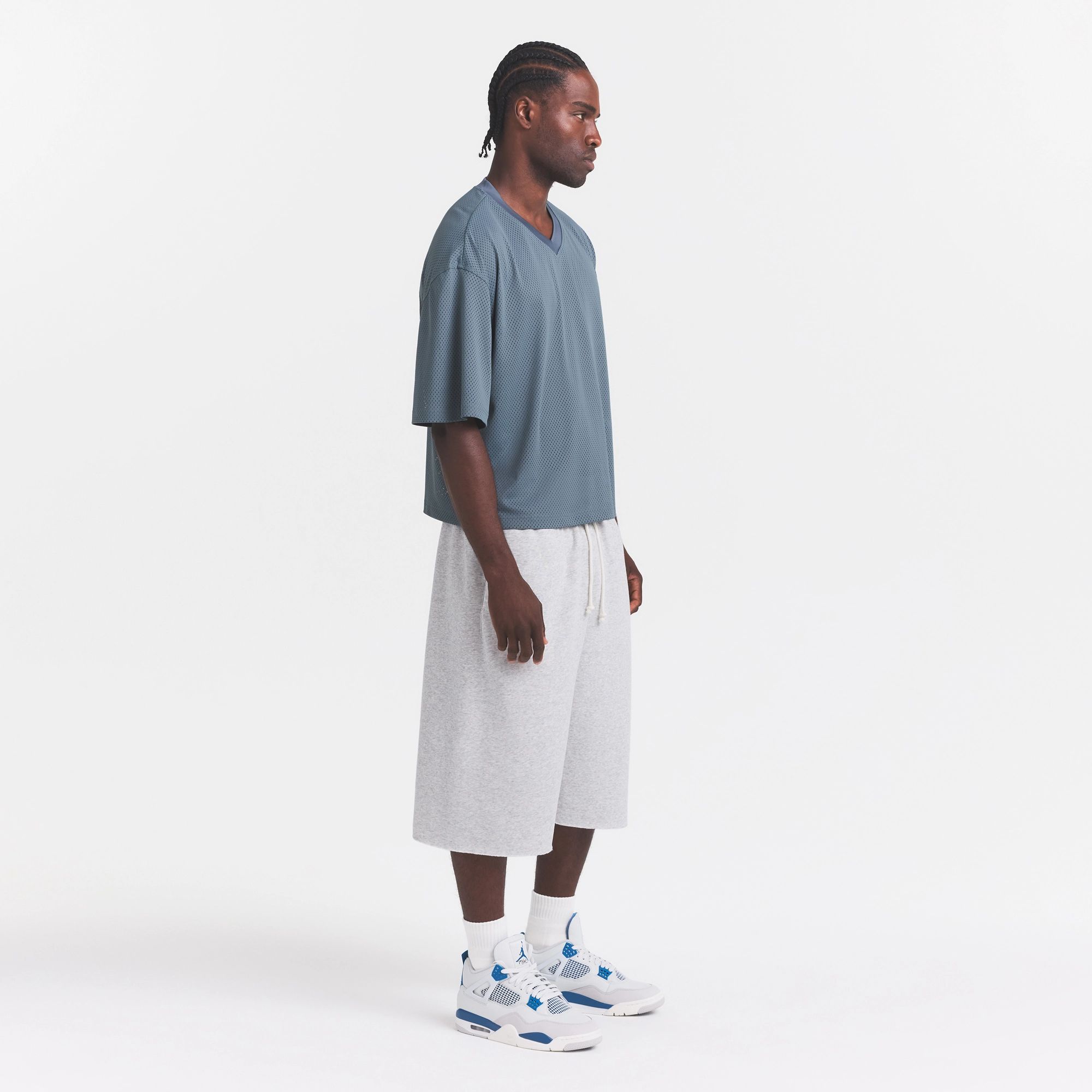 SKIMS Men's V-Neck Cropped Jersey product image