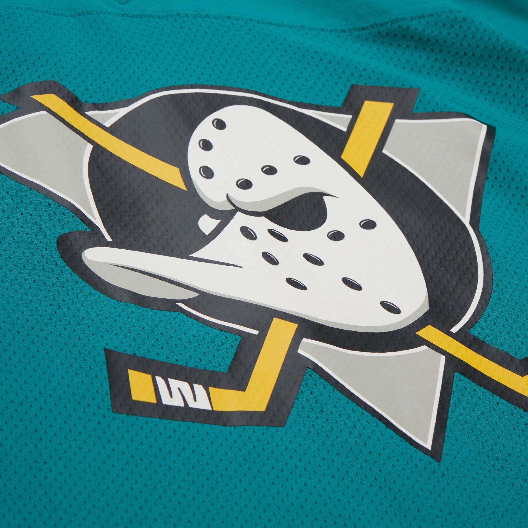 Mitchell & Ness Men's Anaheim Ducks Teal Playmaker Mesh T-Shirt product image