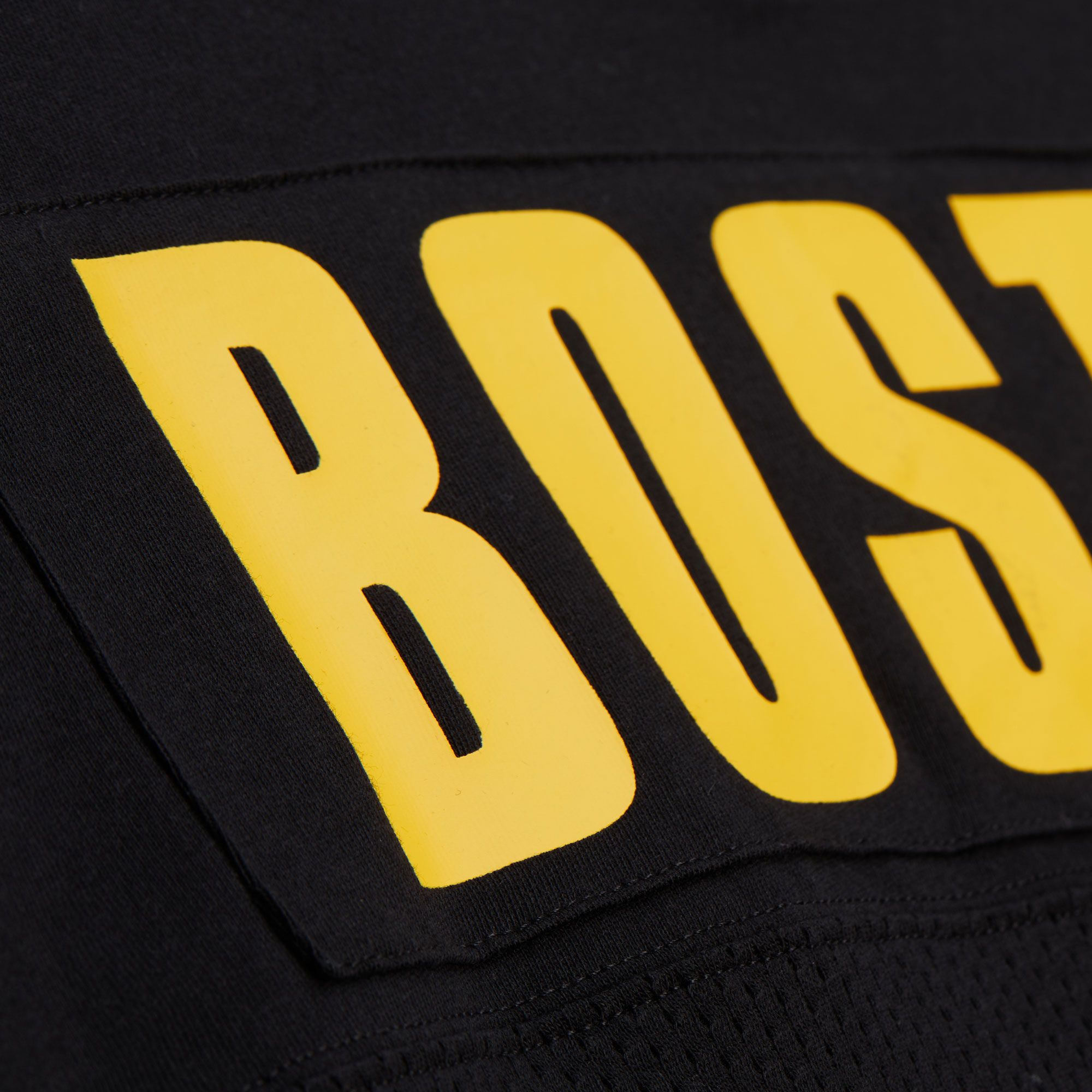 Mitchell & Ness Men's Boston Bruins Black Playmaker Mesh T-Shirt product image