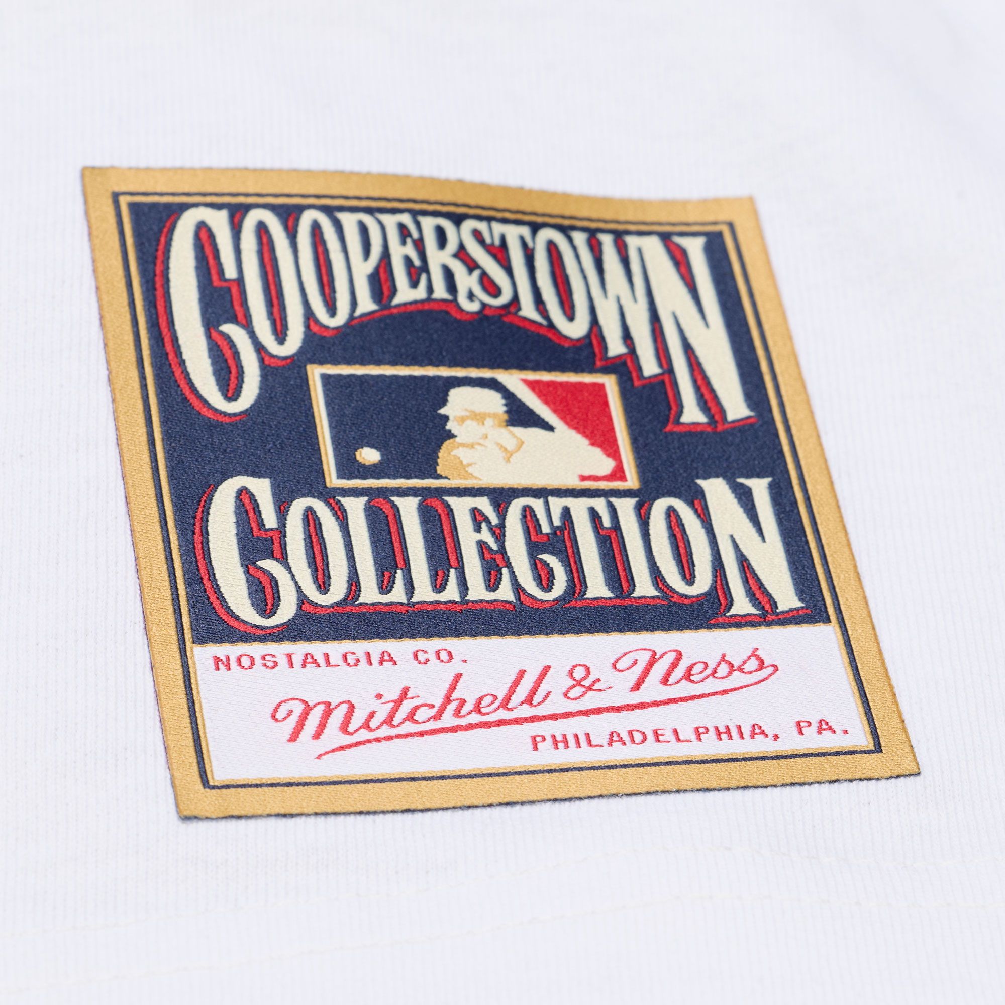 Mitchell & Ness Adult Atlanta Braves White Premium Seat T-Shirt product image